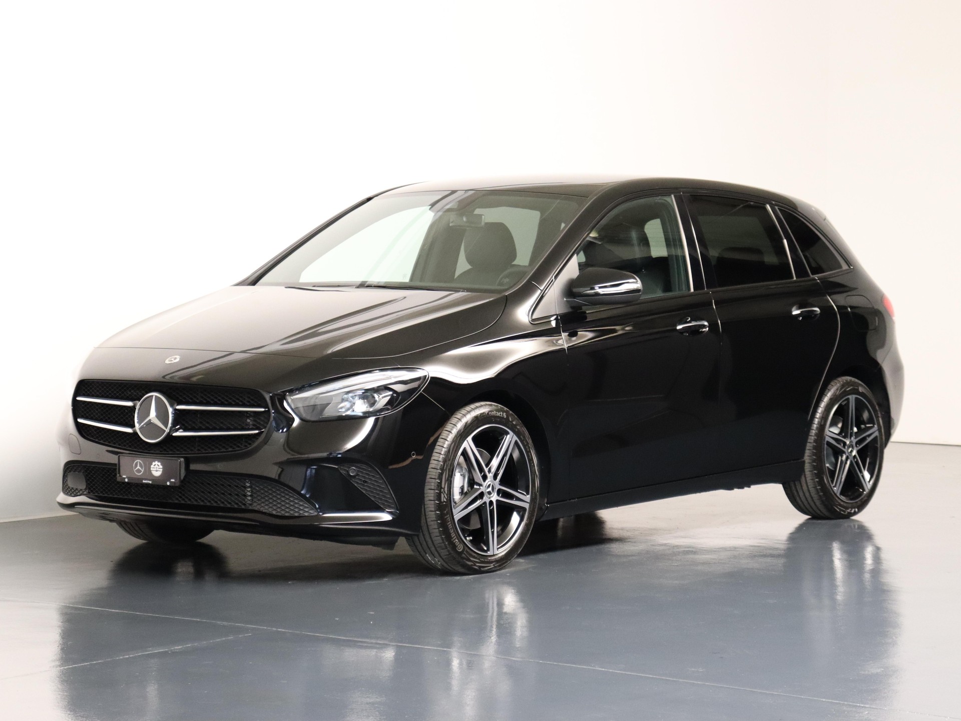 MERCEDES-BENZ B 200 Night Star-image-0