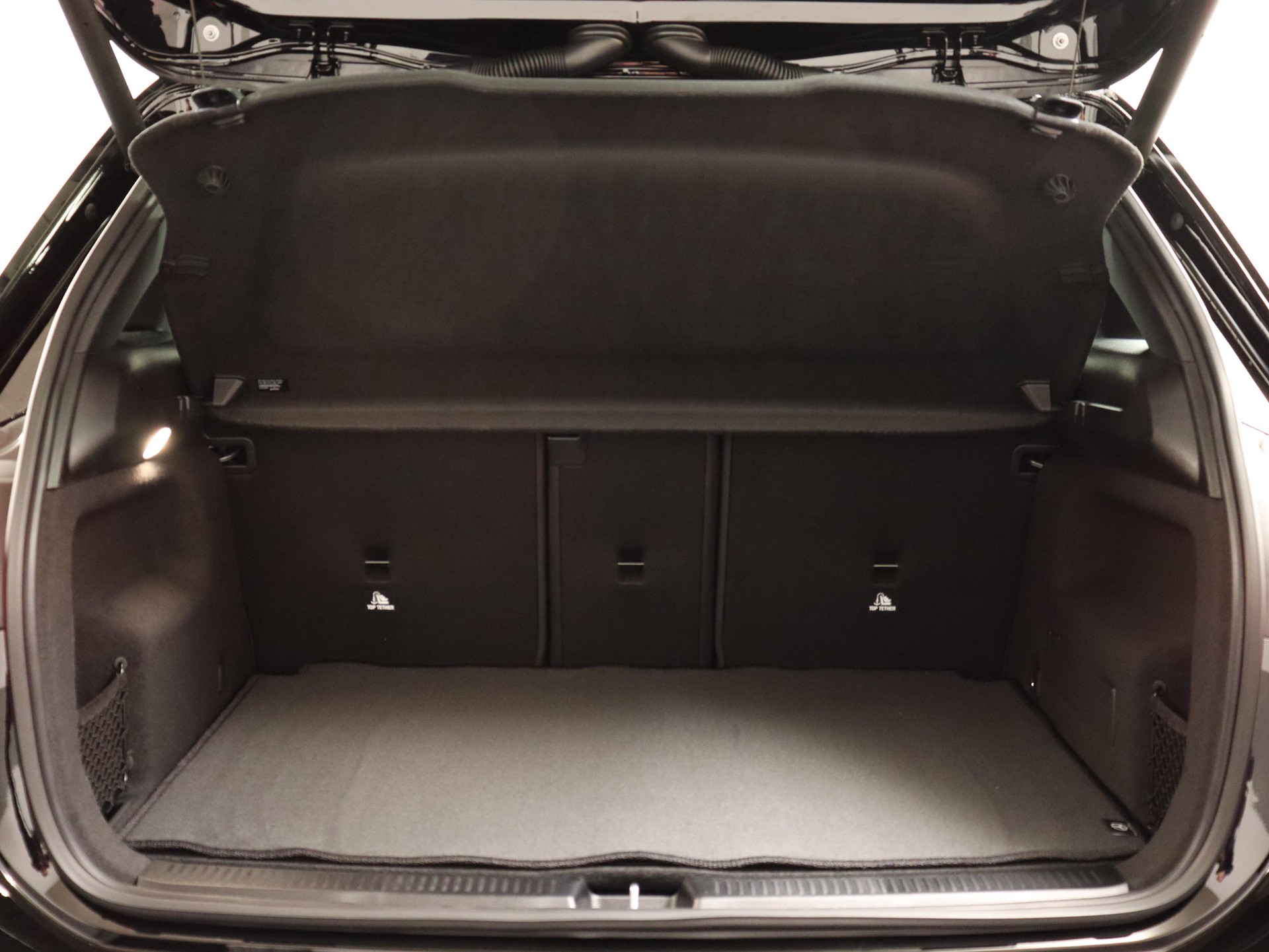 MERCEDES-BENZ B 200 Night Star-image-12