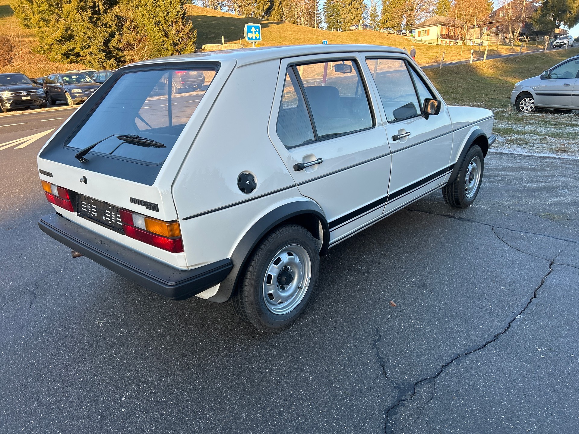 VW Golf 1600 GTD Turbo-D.-image-6