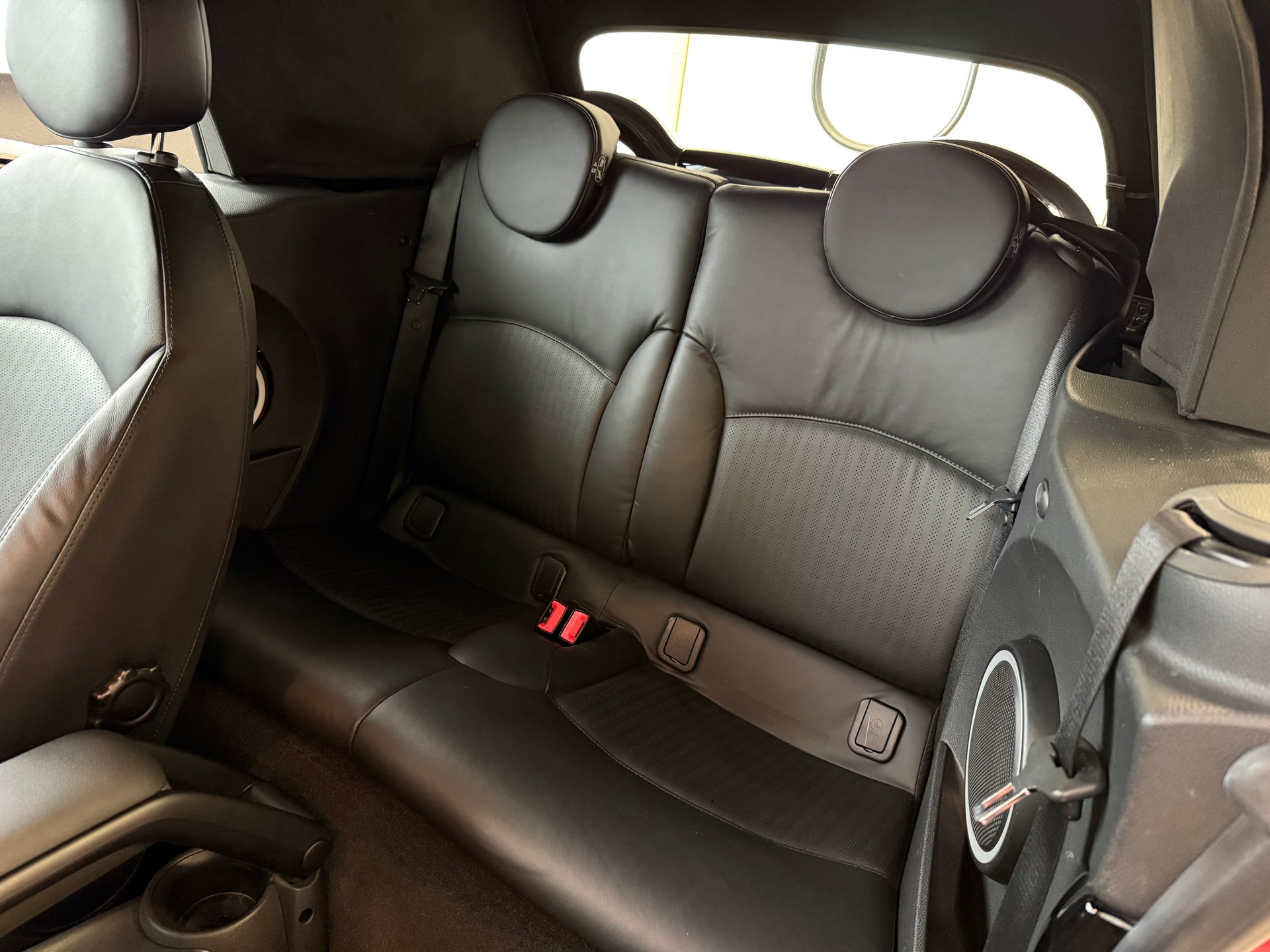 MINI Cooper S Cabriolet-image-23