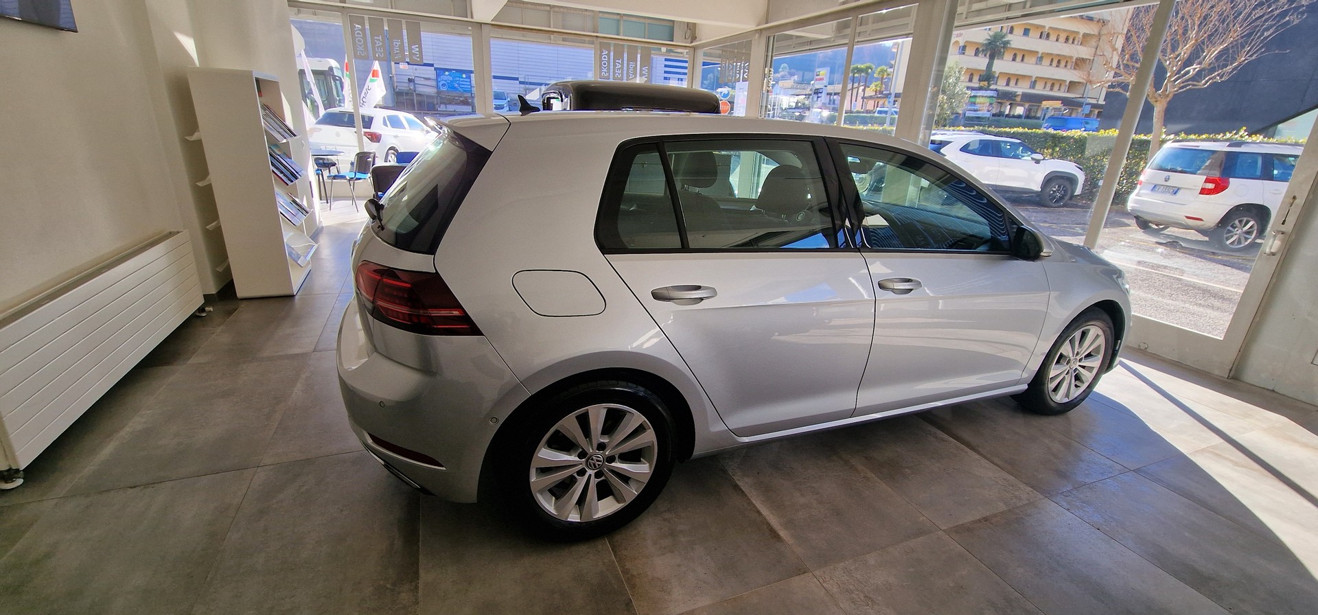 VW Golf 1.5 TSI EVO Highline DSG-image-6