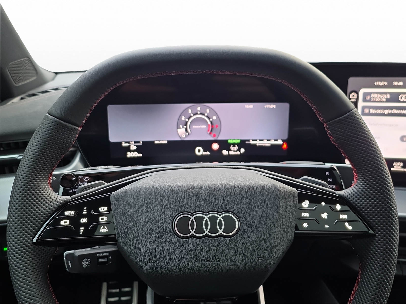 AUDI Q3 Sportback TFSI quattro 195 kW S tronic-image-4
