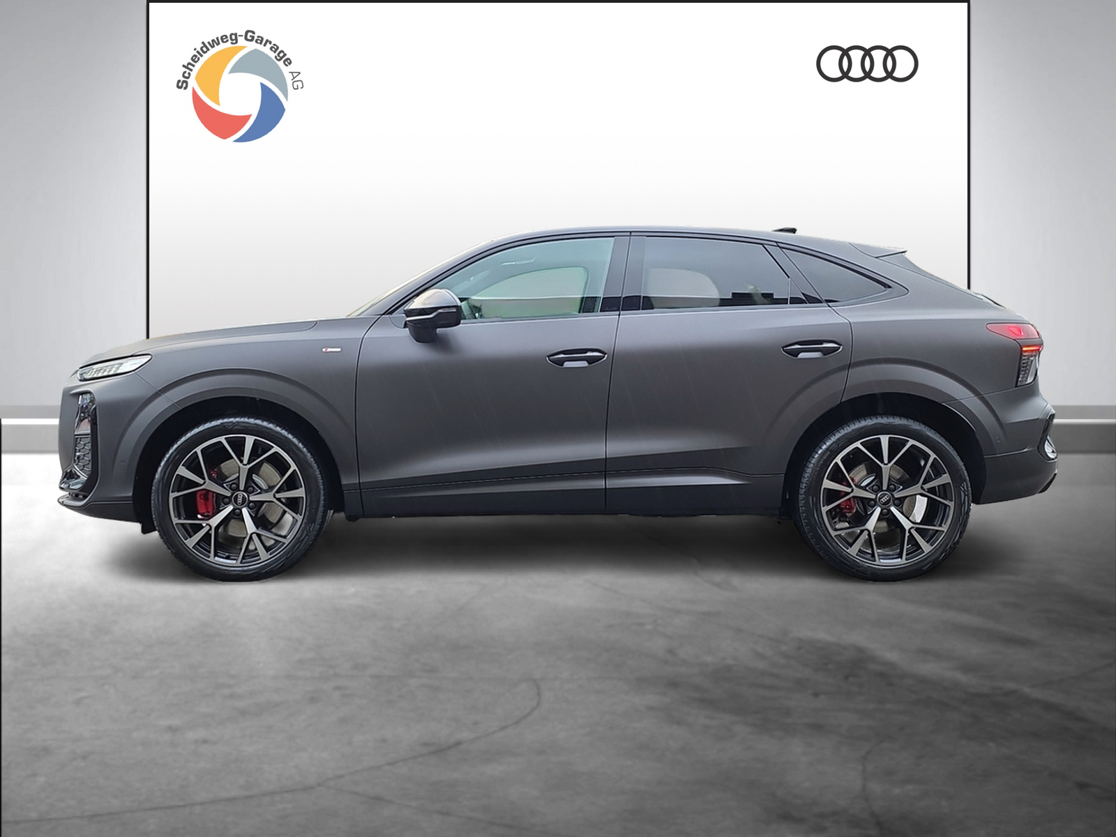 AUDI Q3 Sportback TFSI quattro 195 kW S tronic-image-2
