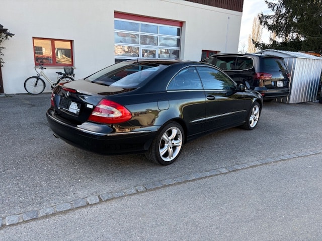 MERCEDES-BENZ CLK 320 Avantgarde Automatic Designo-image-1