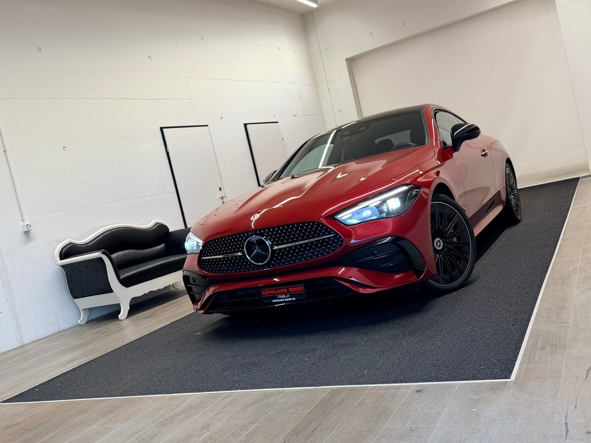 MERCEDES-BENZ CLE 450 Coupé 4Matic 9G-Tronic-image-4