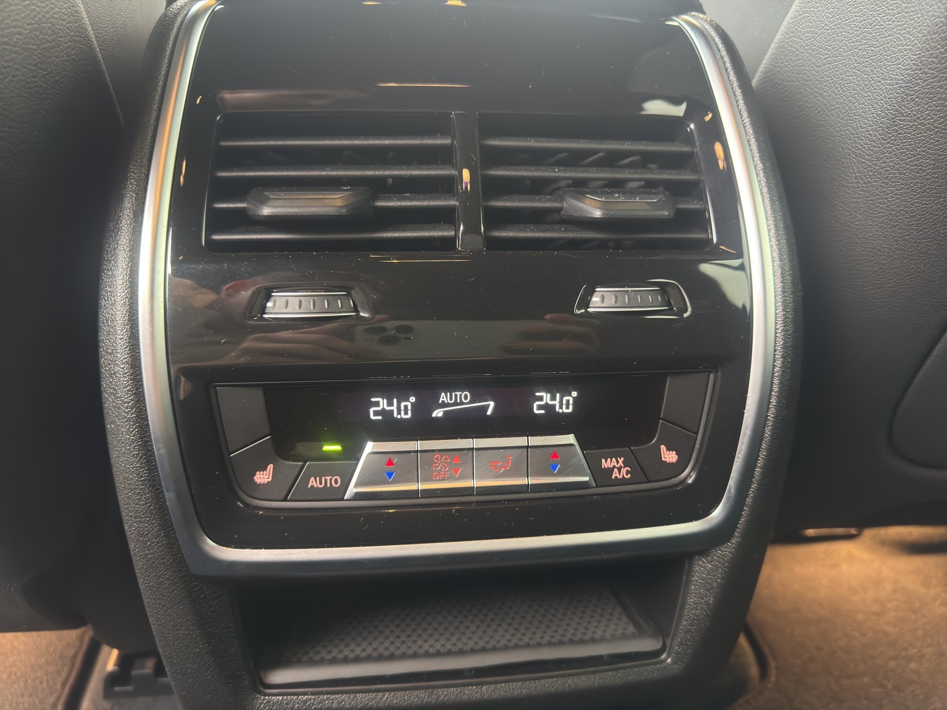 BMW X5 xDrive 48V 30d M Sport Steptronic-image-24