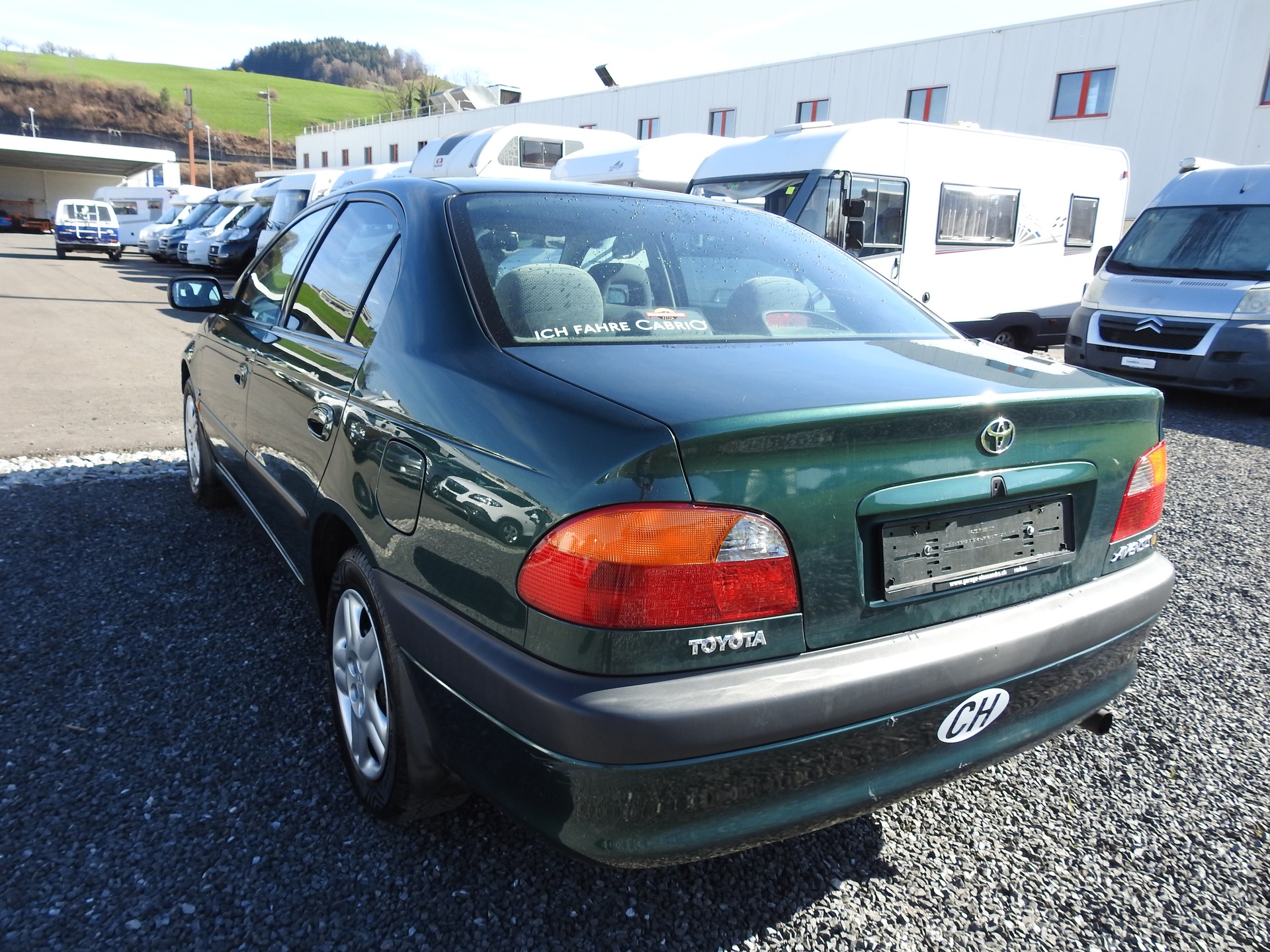 TOYOTA Avensis 2.0 Linea Sol-image-3
