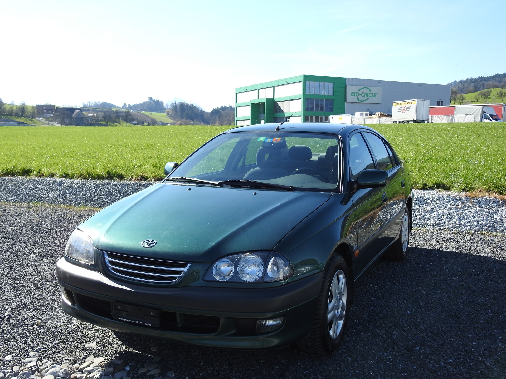 TOYOTA Avensis 2.0 Linea Sol-image-0