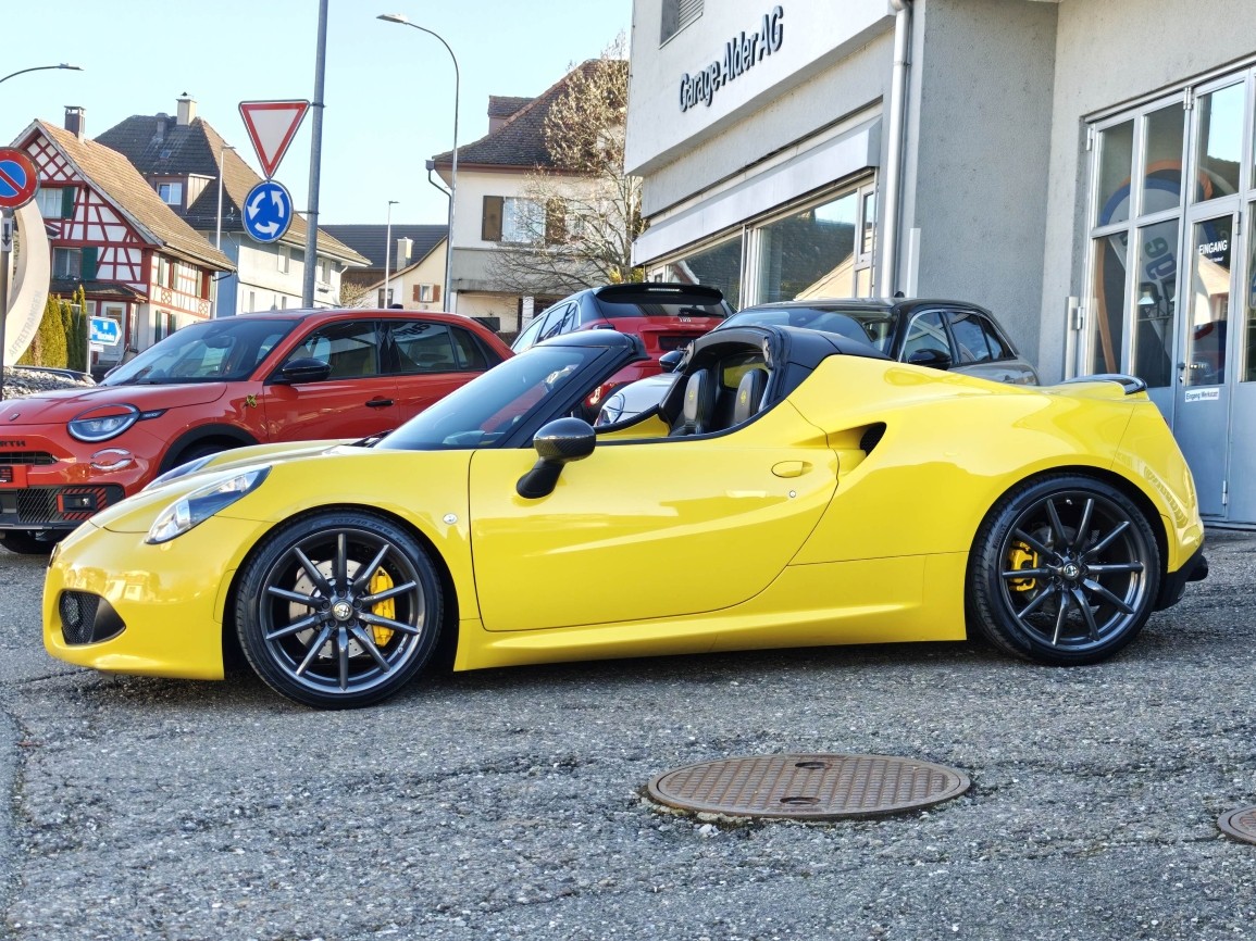 ALFA ROMEO 4C Spider 1750 TBi-image-0