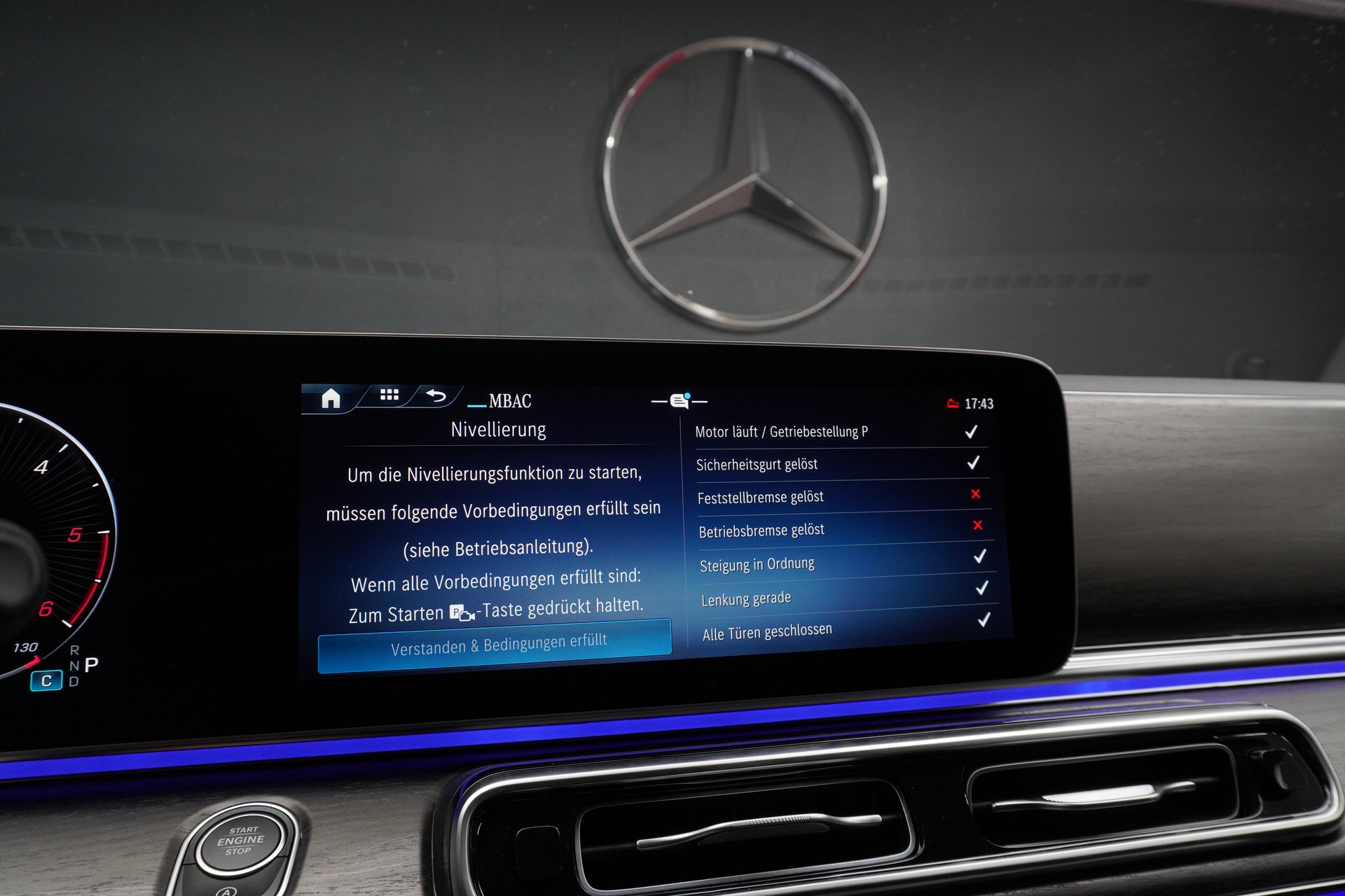 MERCEDES-BENZ Marco Polo 300 d 4M A-image-8