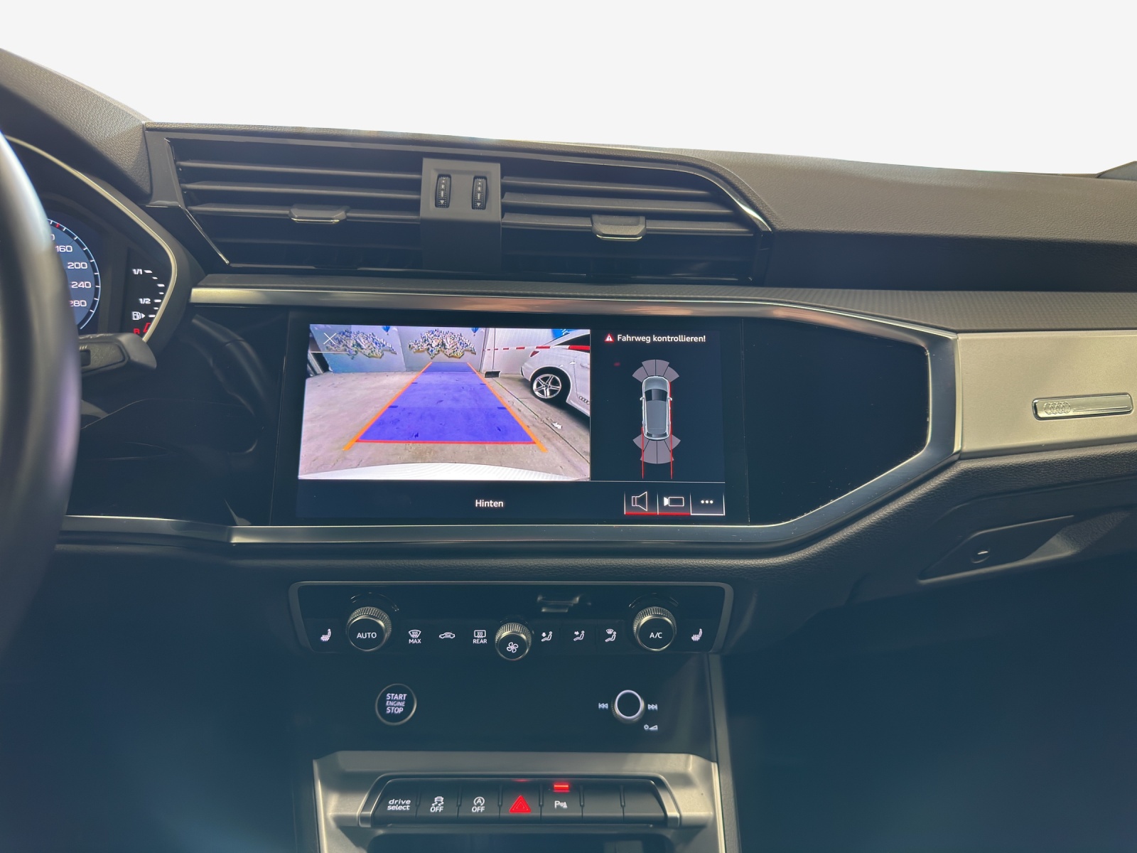 AUDI Q3 35 TFSI advanced Attraction S-tronic-image-14
