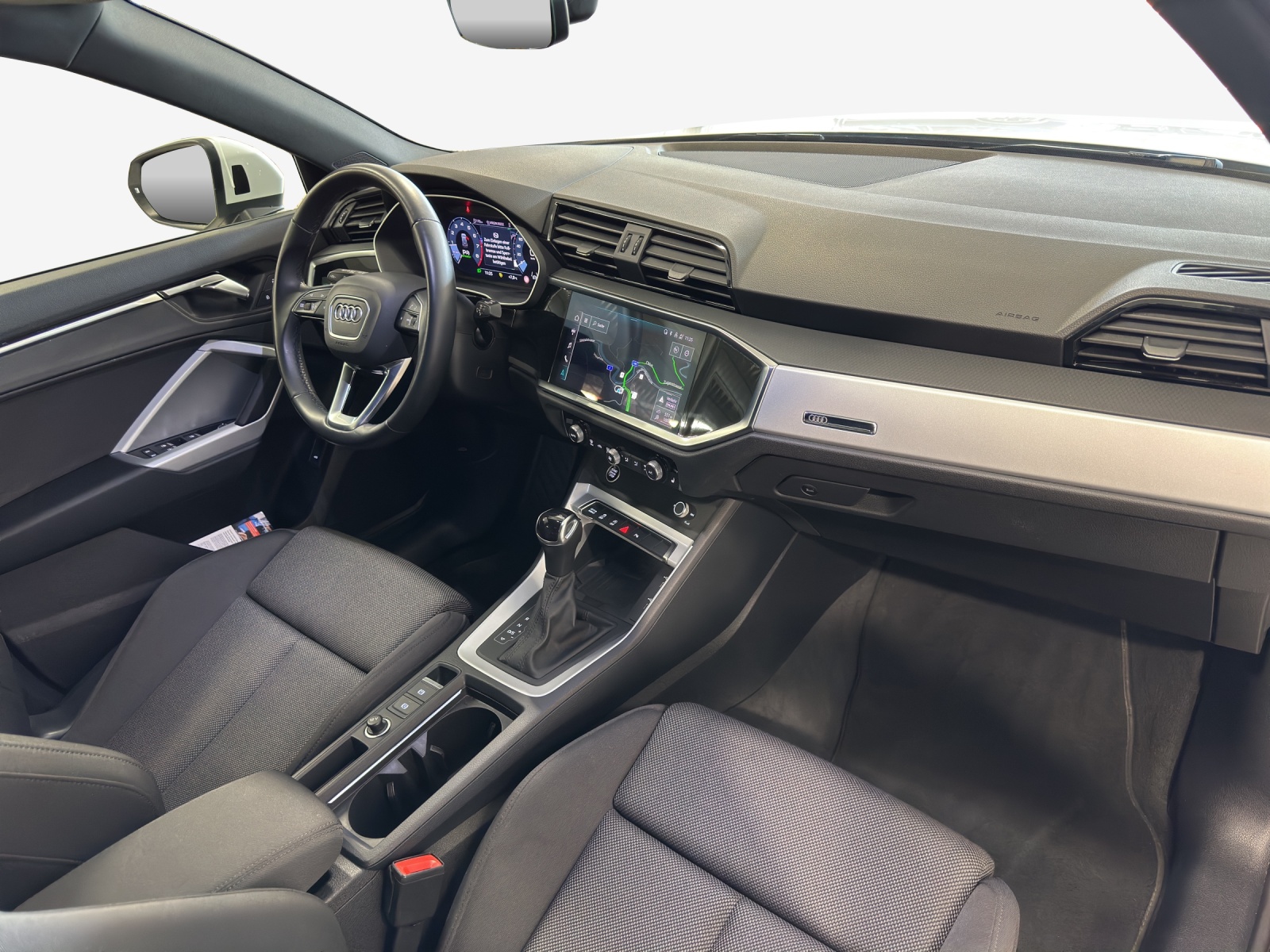AUDI Q3 35 TFSI advanced Attraction S-tronic-image-15