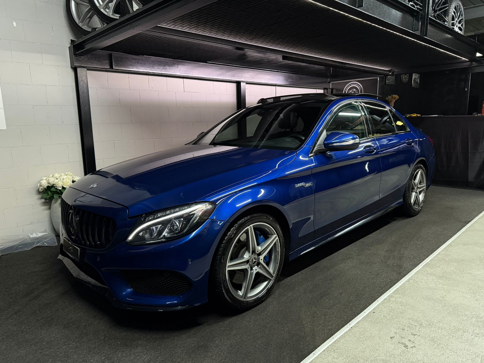 MERCEDES-BENZ C 250 AMG Line 7G-Tronic / BODYKIT 43 AMG / Top Ausstattung / AB MFK