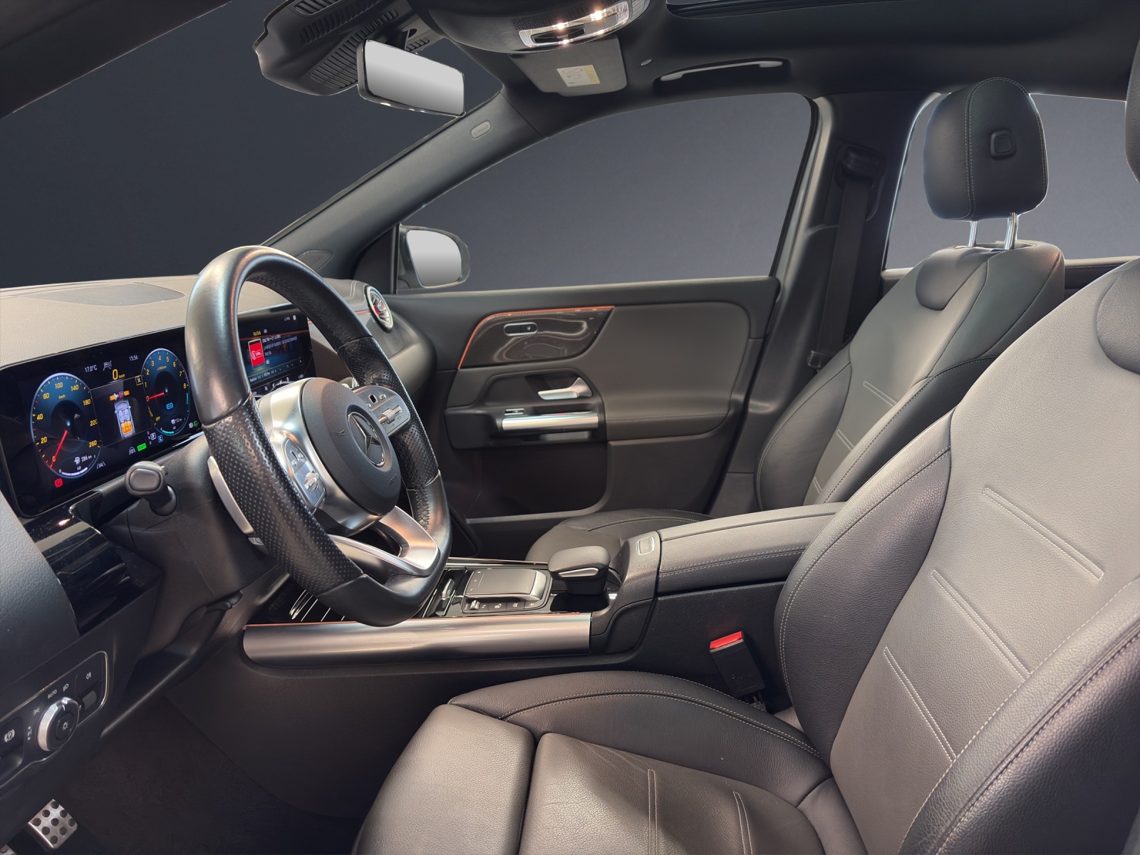 Image MERCEDES-BENZ GLA-250 GLA 250e AMG Line 8G-DCT