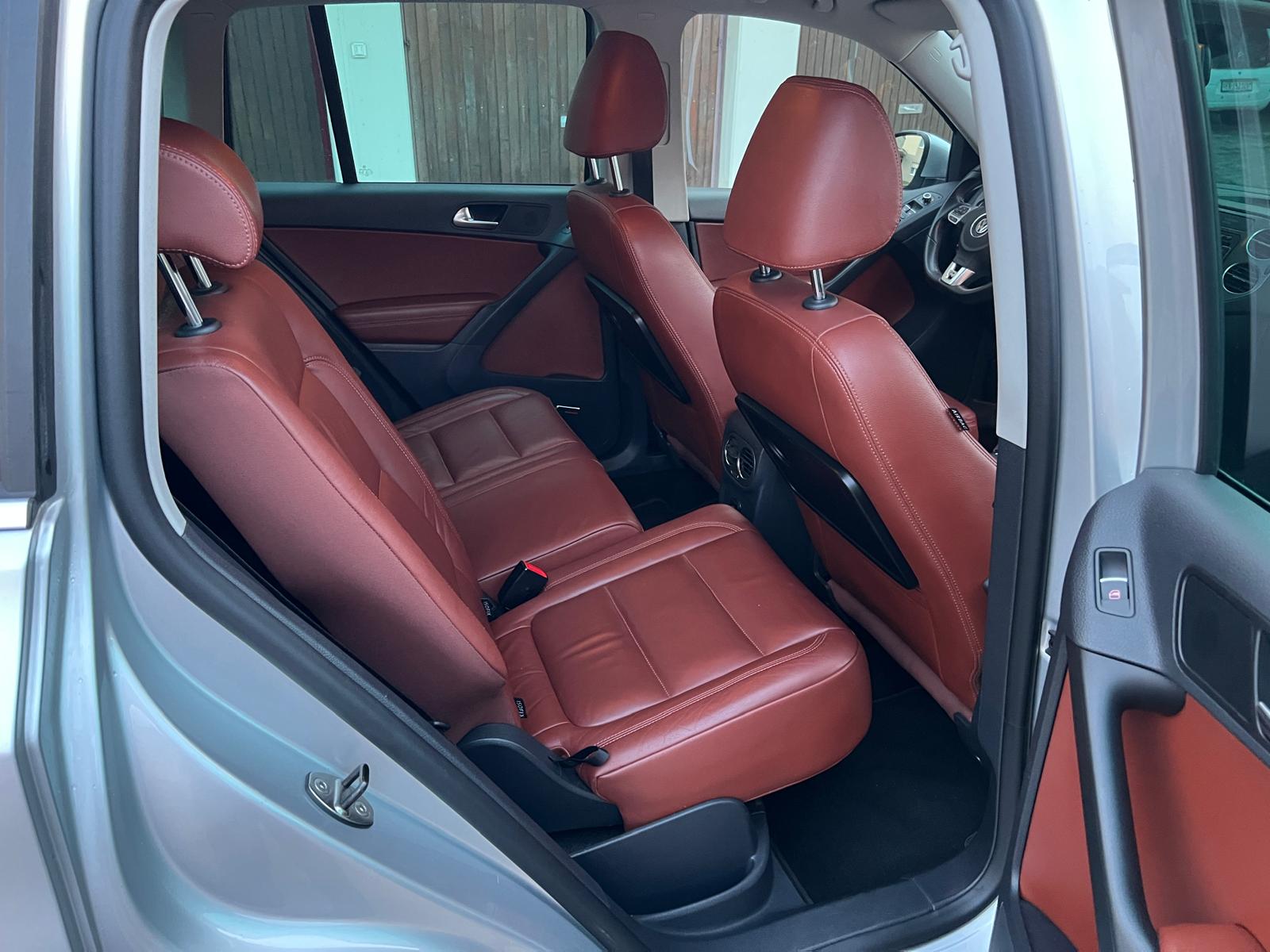 VW Tiguan 2.0 TSI R-Line-image-12