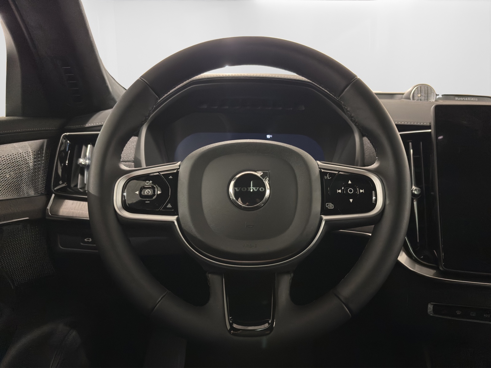 VOLVO XC90 2.0 T8 TE XCLUSIVE Edition Dark eAWD-image-8