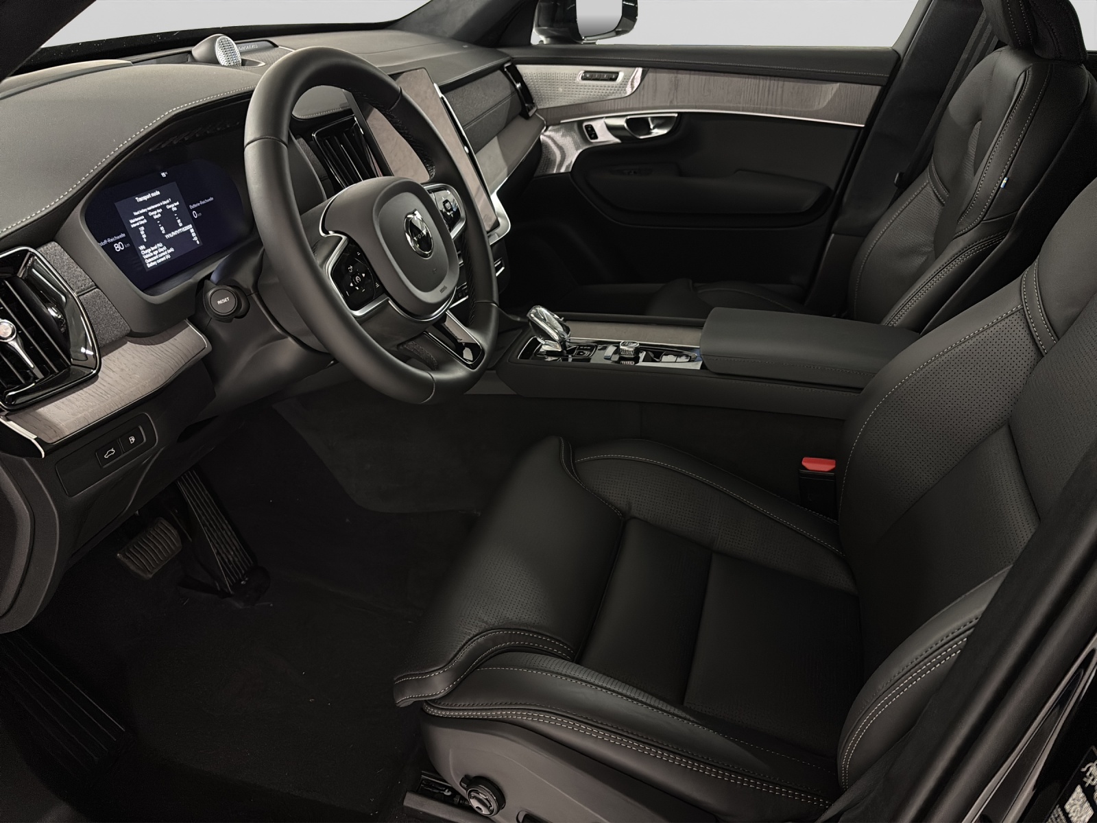 VOLVO XC90 2.0 T8 TE XCLUSIVE Edition Dark eAWD-image-4