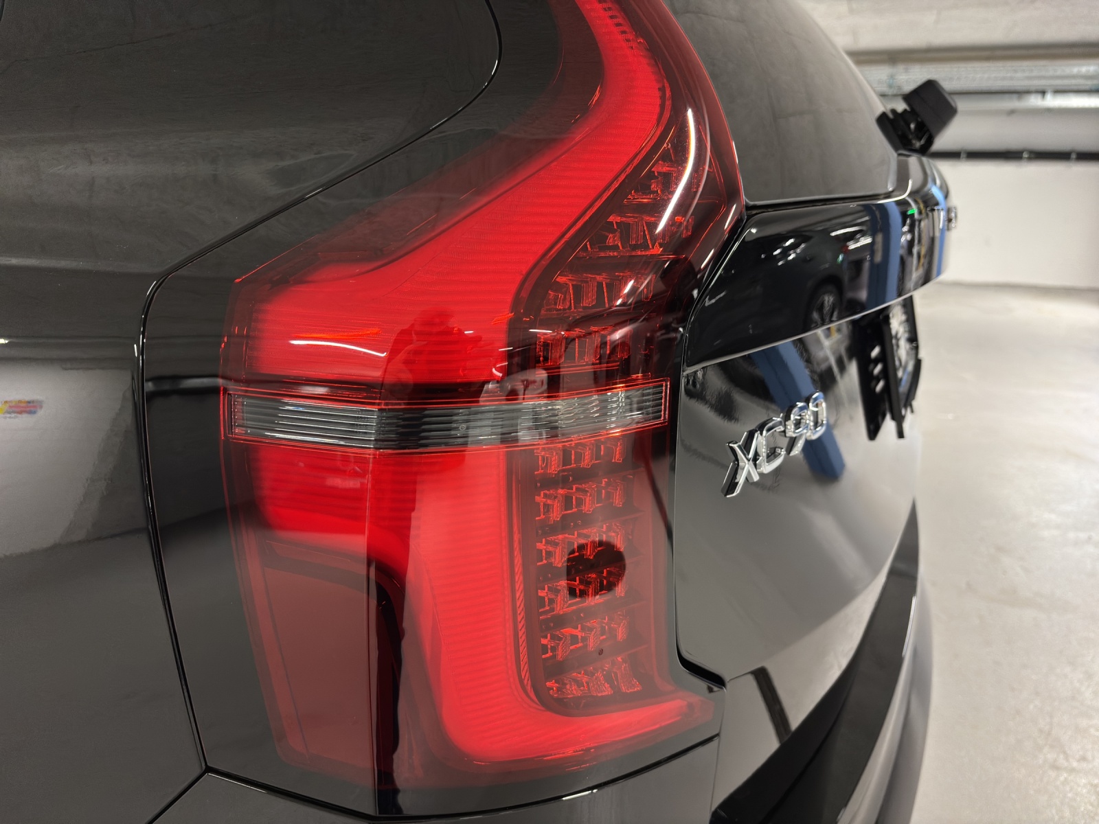 VOLVO XC90 2.0 T8 TE XCLUSIVE Edition Dark eAWD-image-12