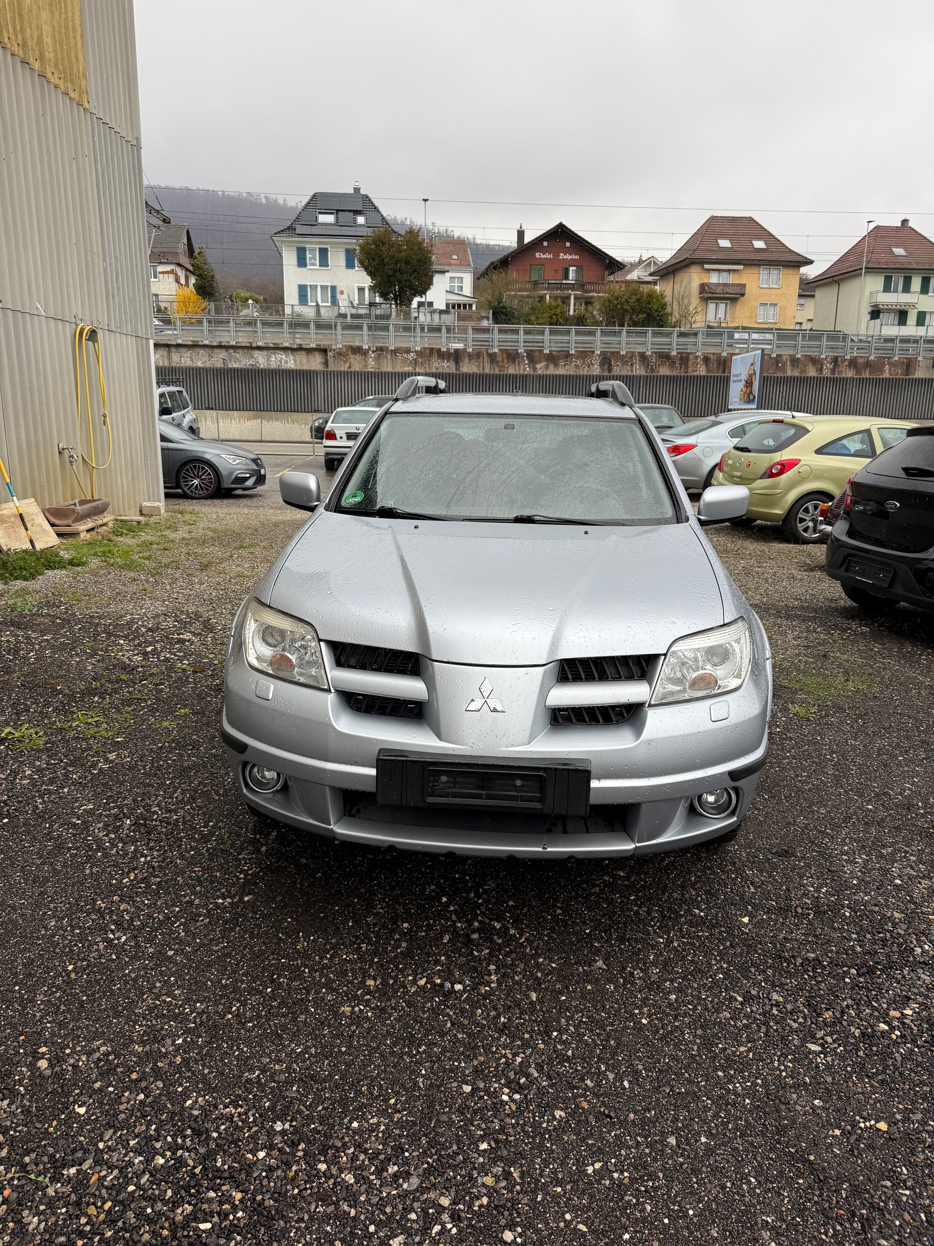 MITSUBISHI Outlander 2.4 16V Intense-image-0