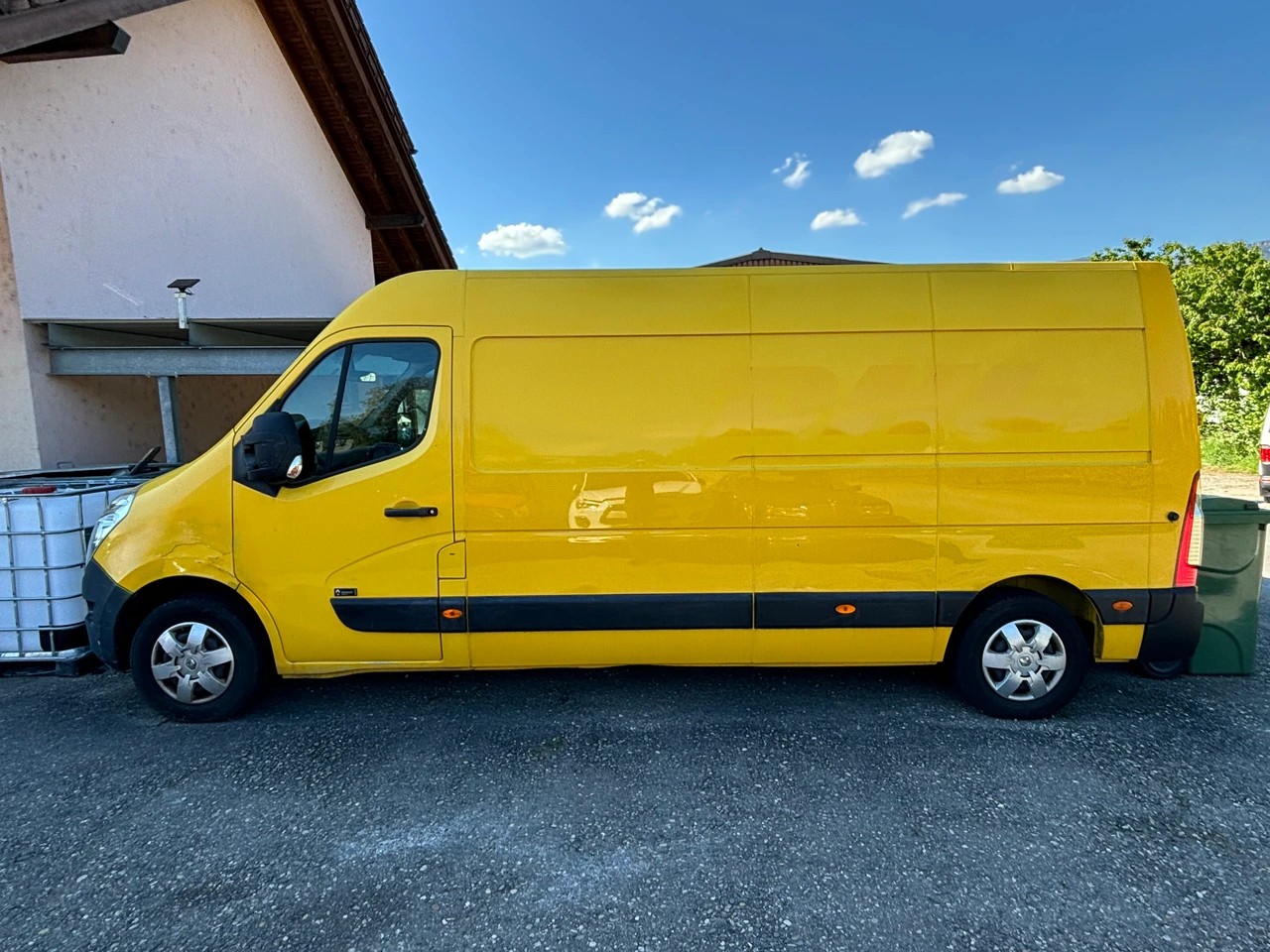 RENAULT Master T35 2.3dCi 125 L3H2-image-1