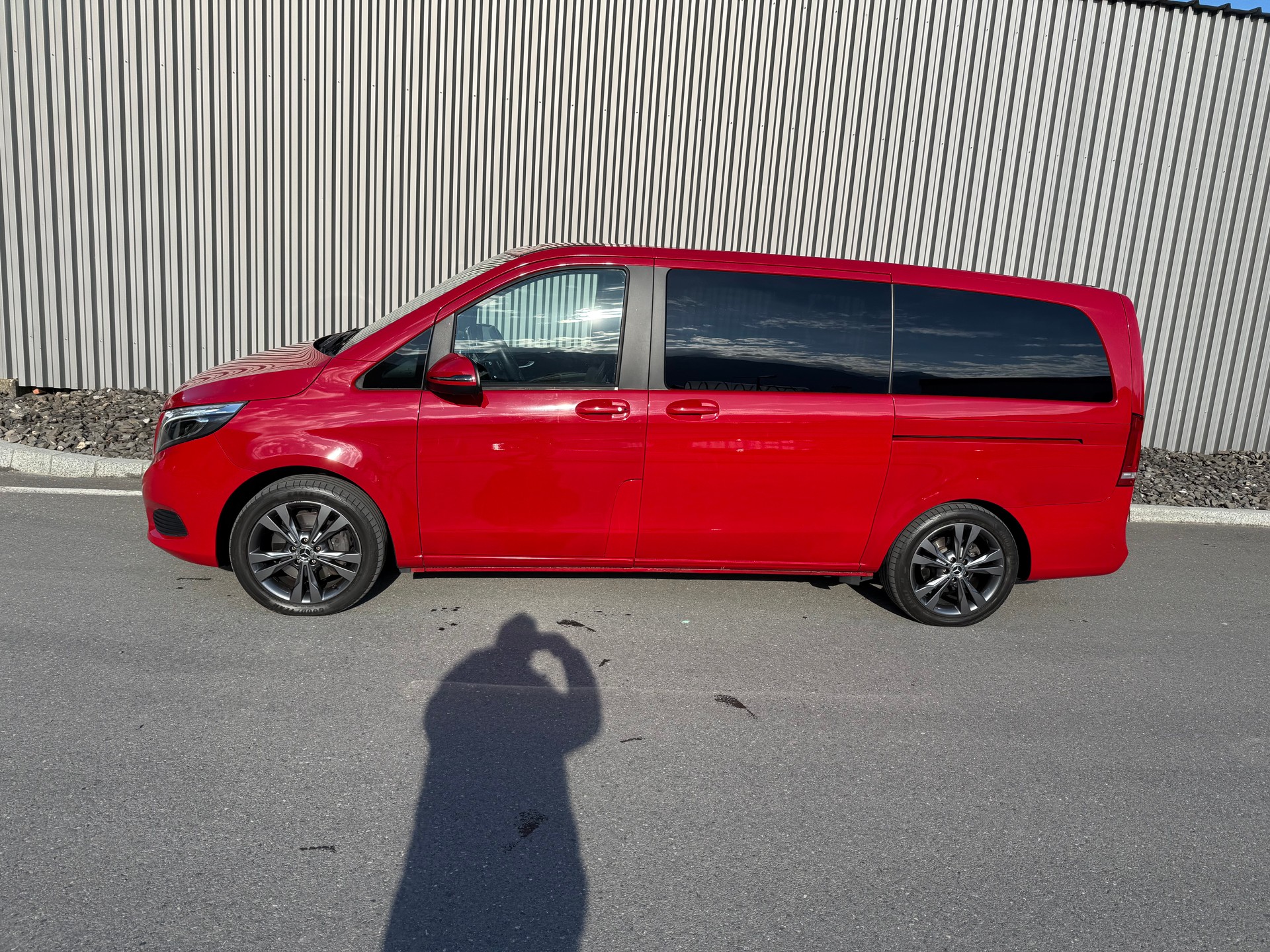 MERCEDES-BENZ V 250 d Trend lang 4Matic 7G-Tronic HANDICAP TOTALEMENT-showroom-element-2
