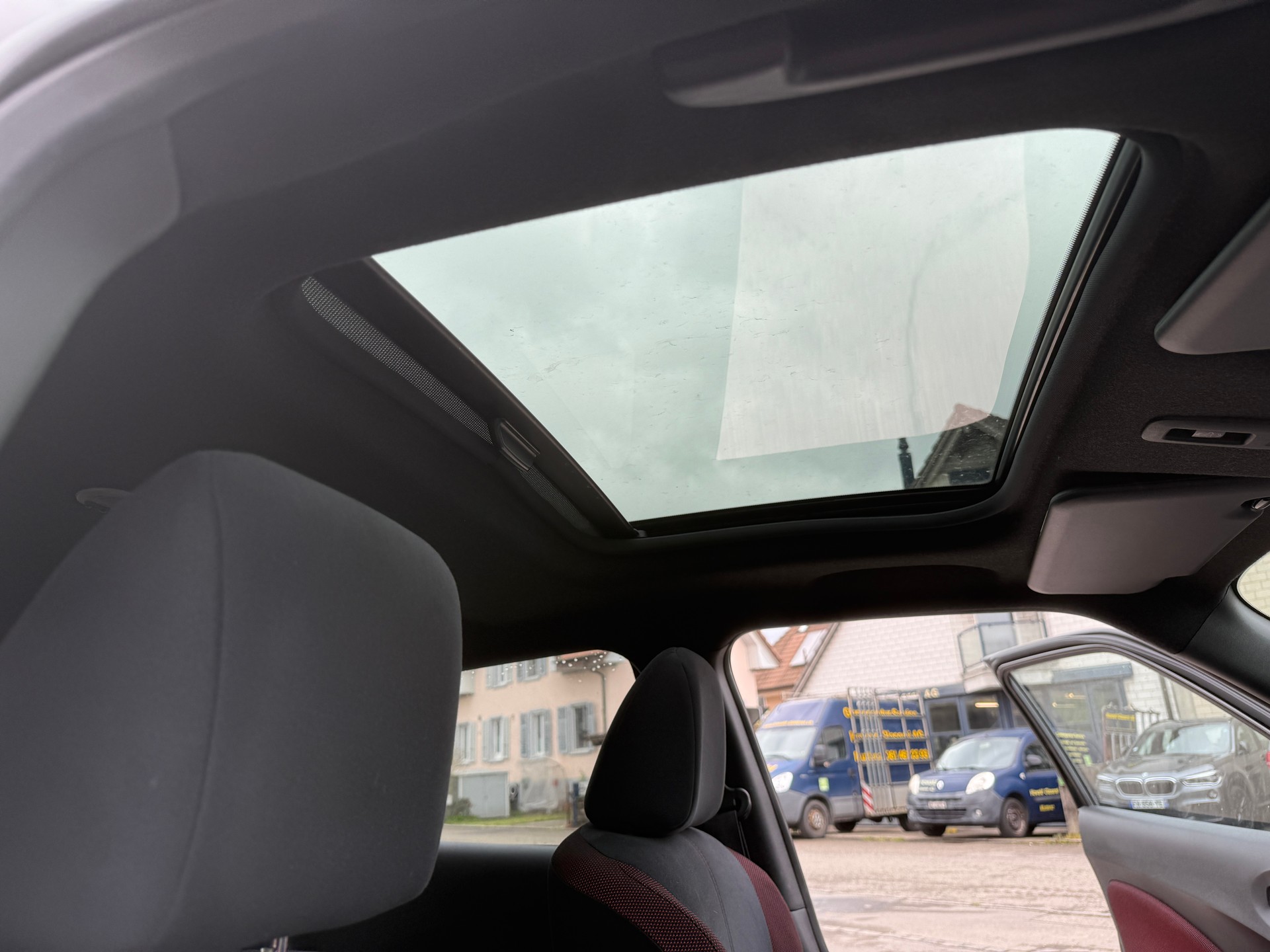 NISSAN Juke 1.6 DIG-T acenta 4x4 Xtronic M-CVT-image-5