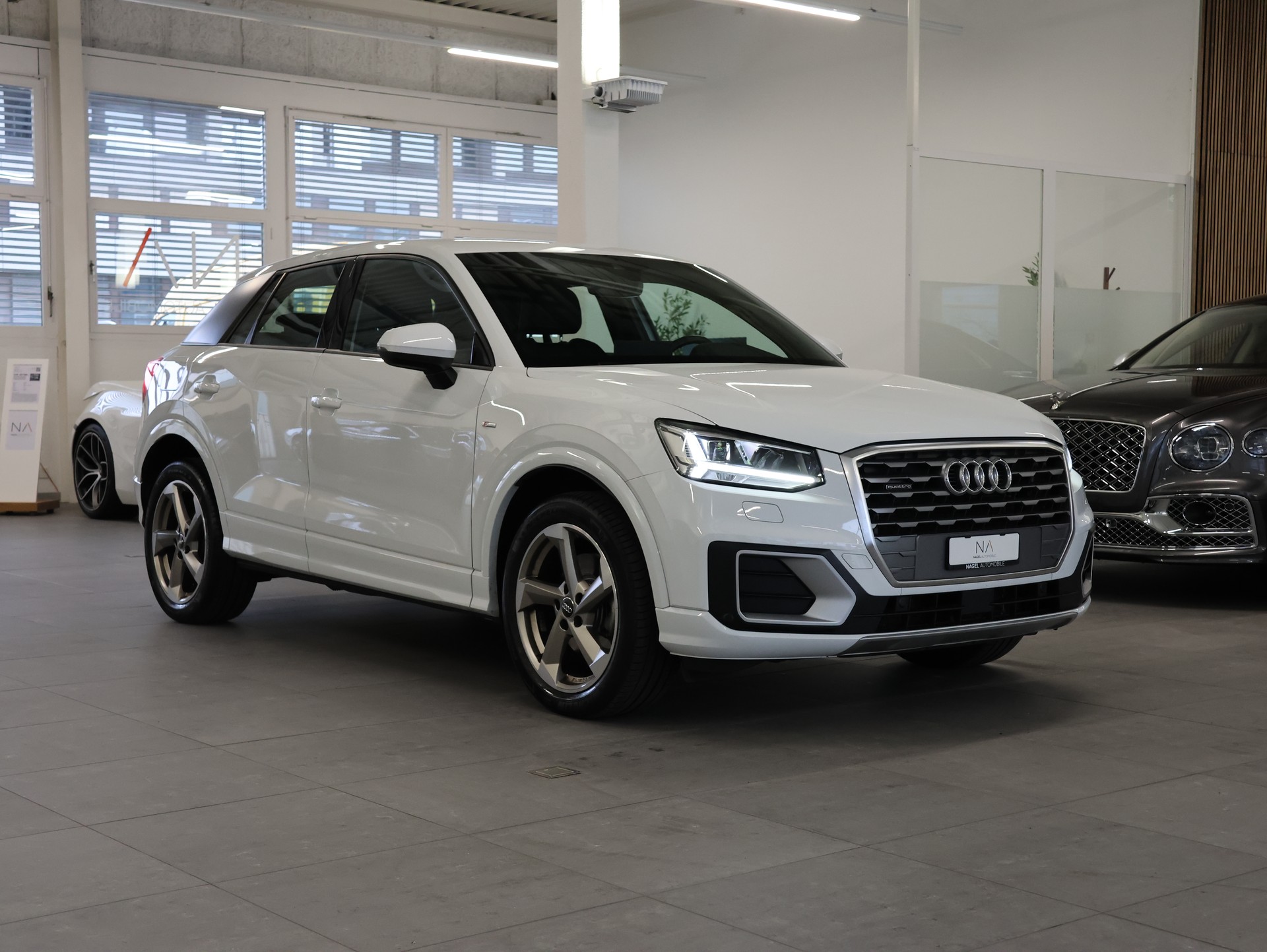 AUDI Q2 2.0 TDI sport quattro *S-Line*-image-1