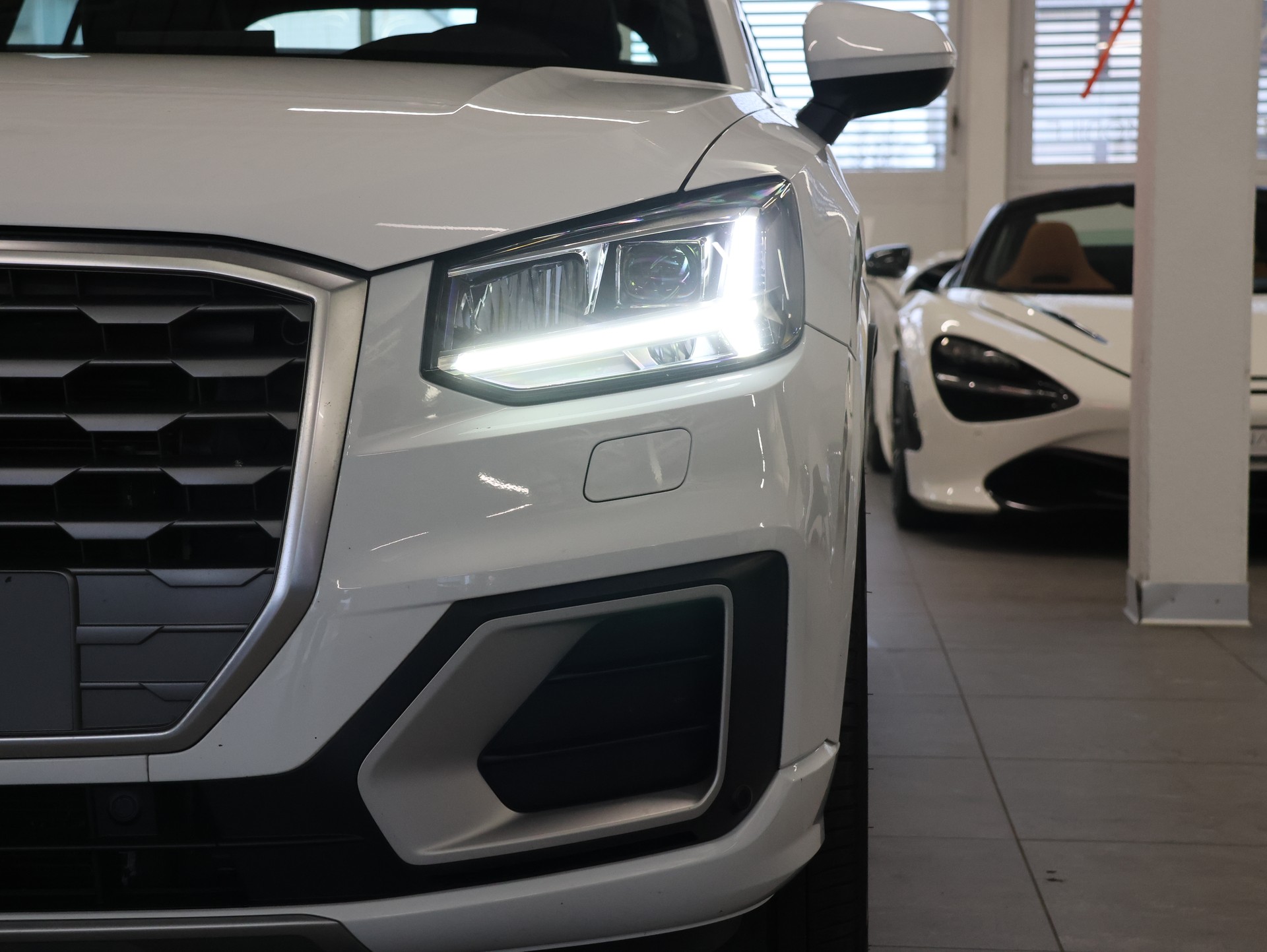 AUDI Q2 2.0 TDI sport quattro *S-Line*-image-8