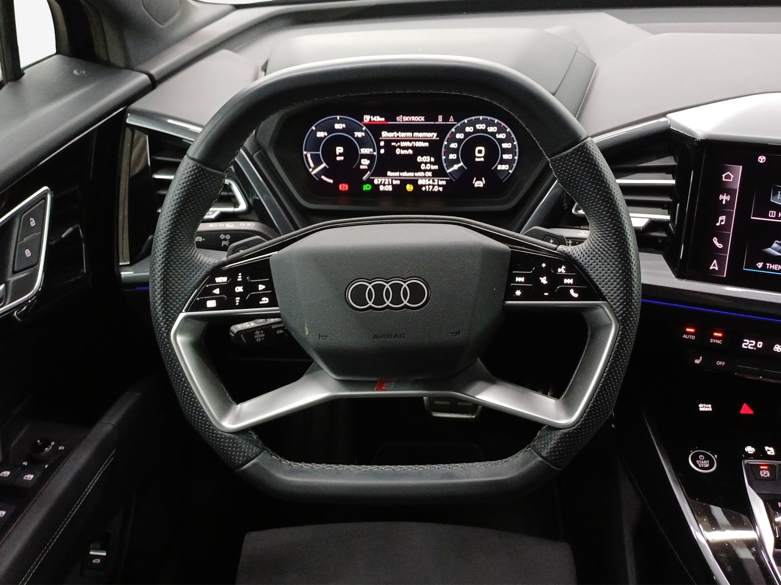 AUDI Q4 Sportback e-tron 40-image-10
