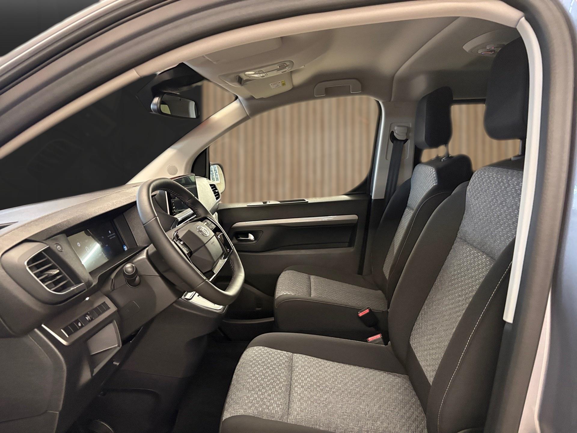 TOYOTA PROACE Verso L1 2.2 D Trend-image-8