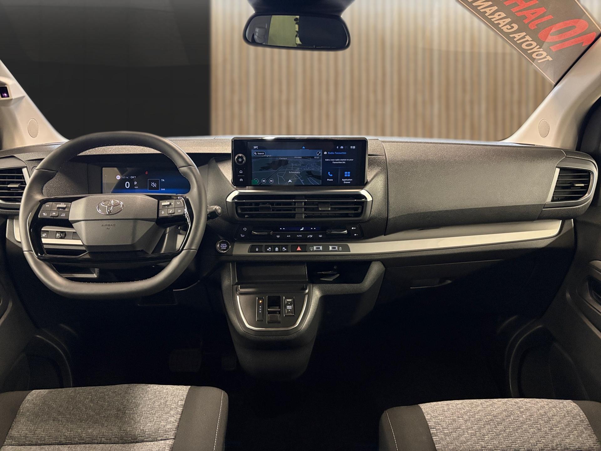 TOYOTA PROACE Verso L1 2.2 D Trend-image-11