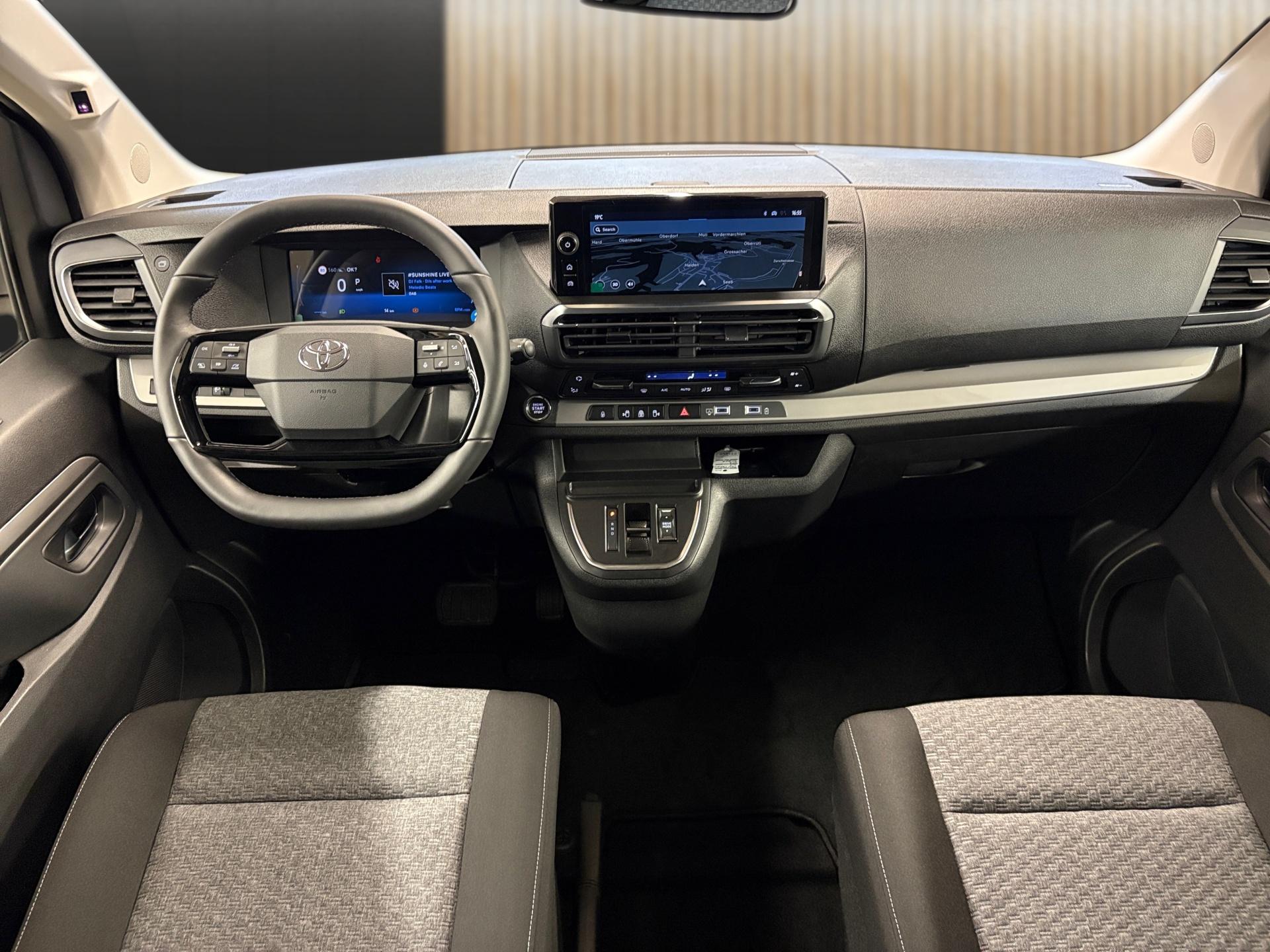TOYOTA PROACE Verso L1 2.2 D Trend-image-12