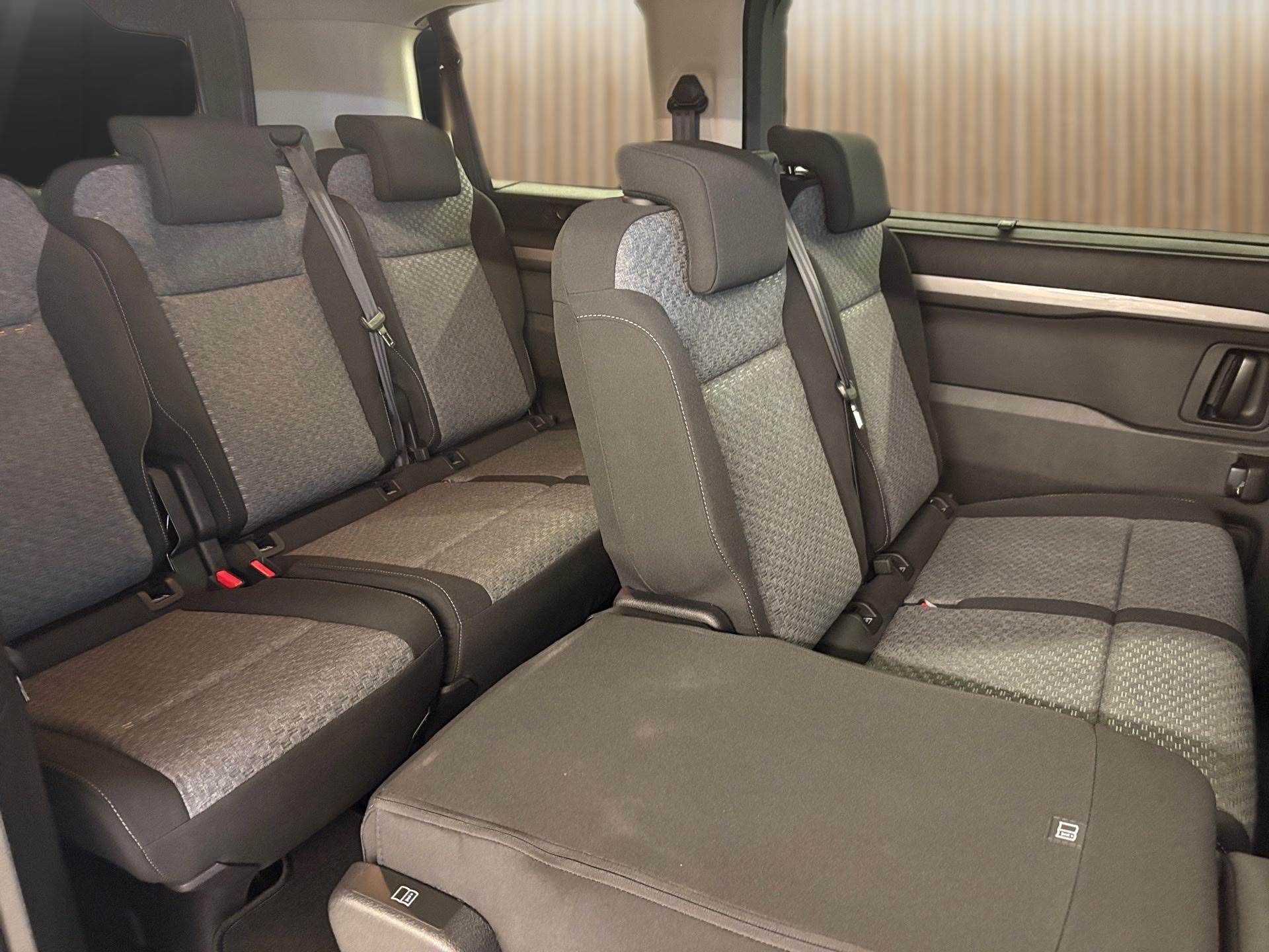 TOYOTA PROACE Verso L1 2.2 D Trend-image-12