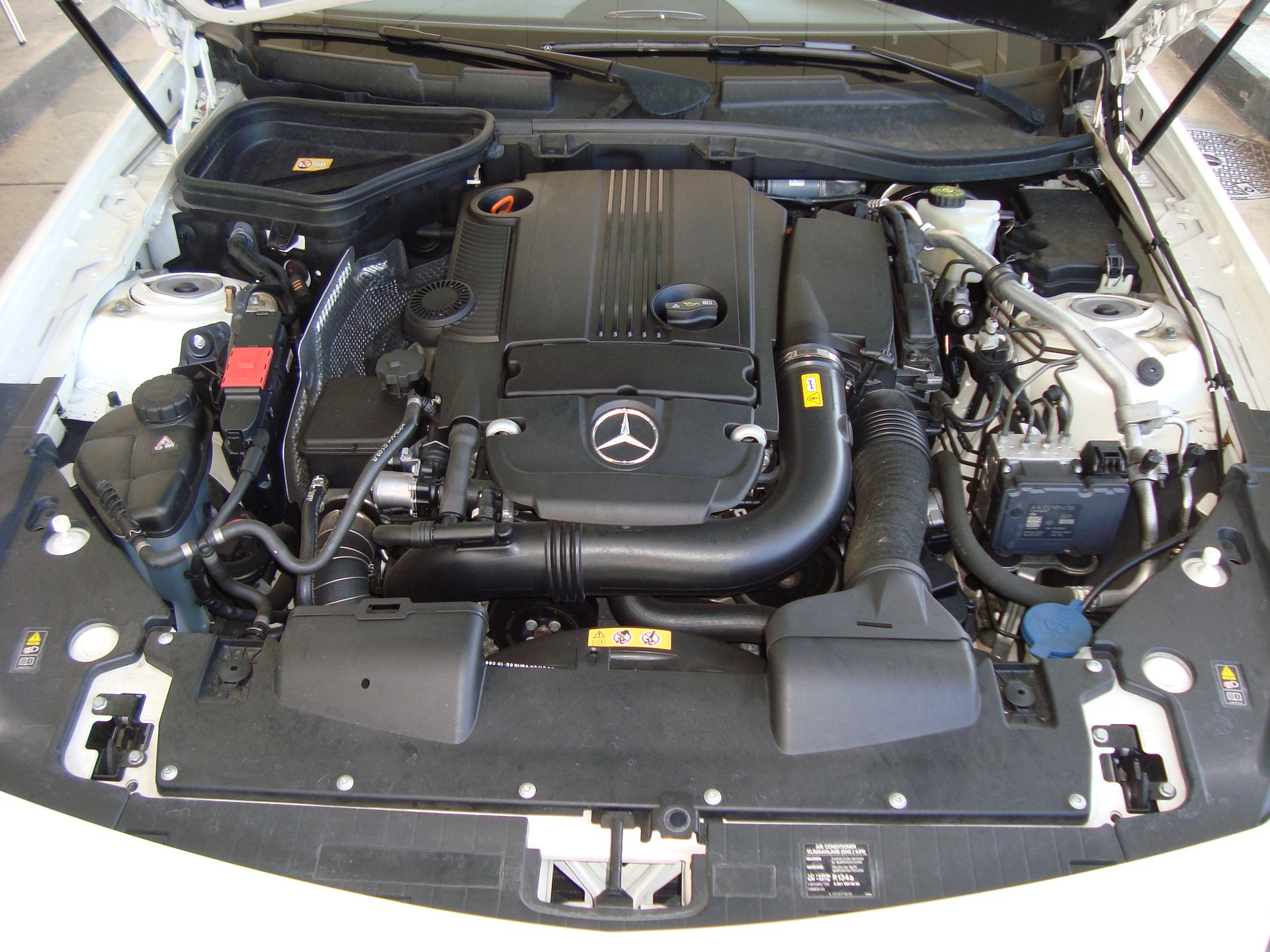 MERCEDES-BENZ SLK 250 7G-Tronic AMG Line-image-10