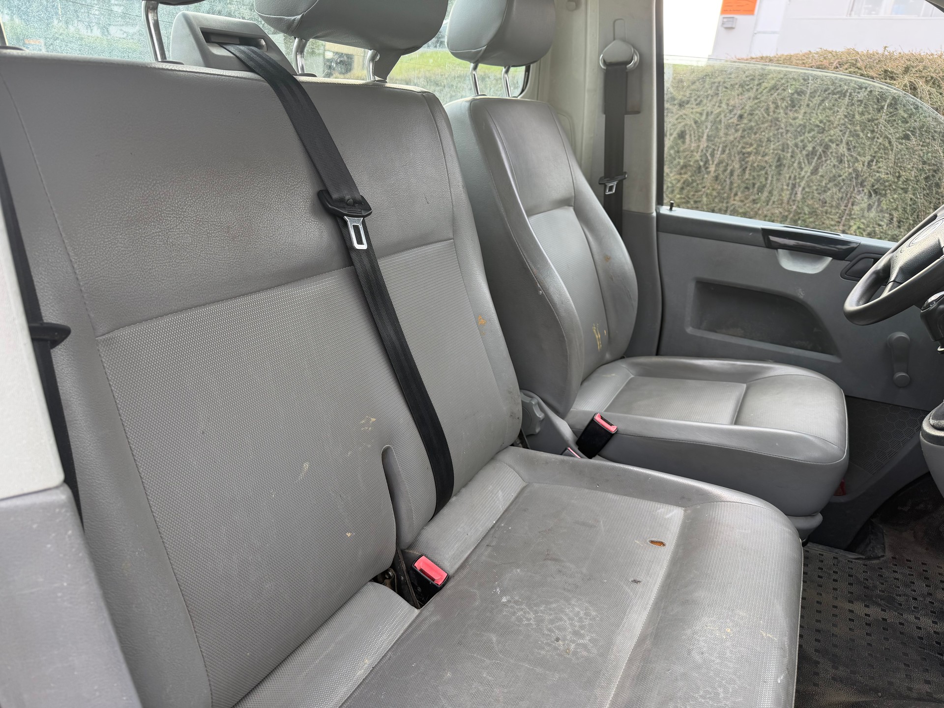 VW T5 1.9 TDI PD-image-4