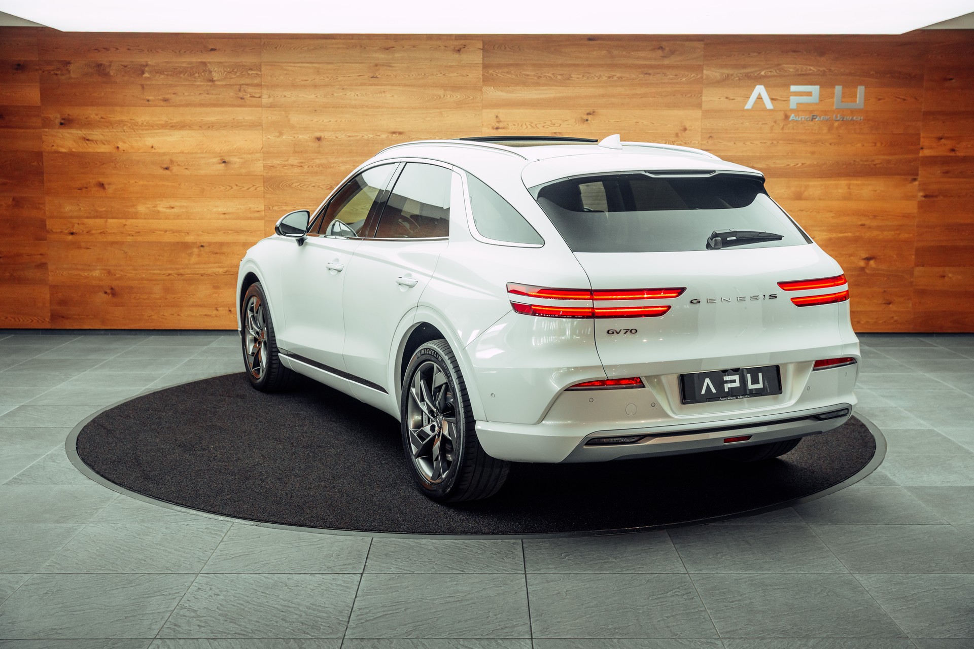 GENESIS GV70 Electrified Sport kWh 77,4 AWD-image-2