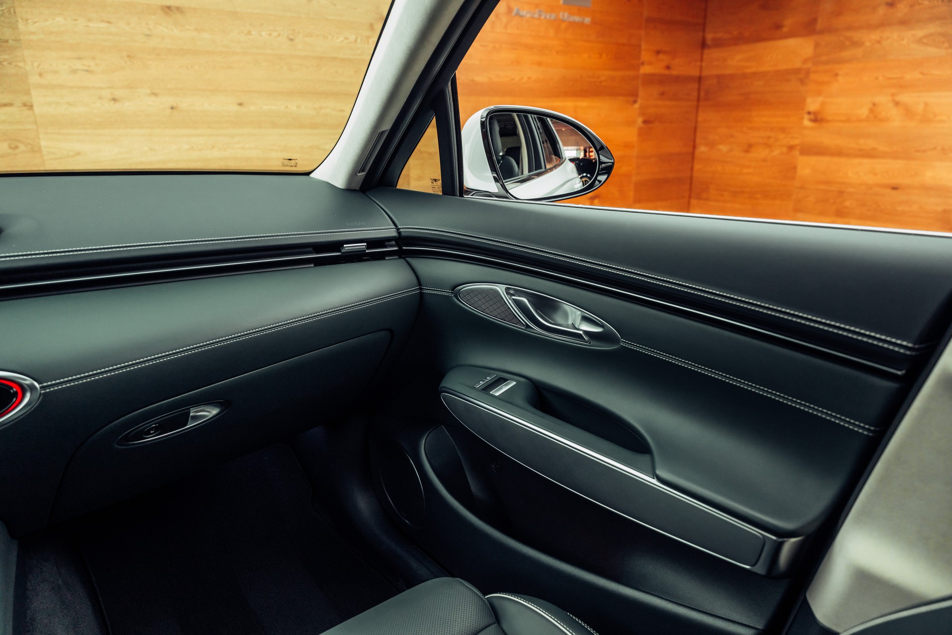 GENESIS GV70 Electrified Sport kWh 77,4 AWD-image-9