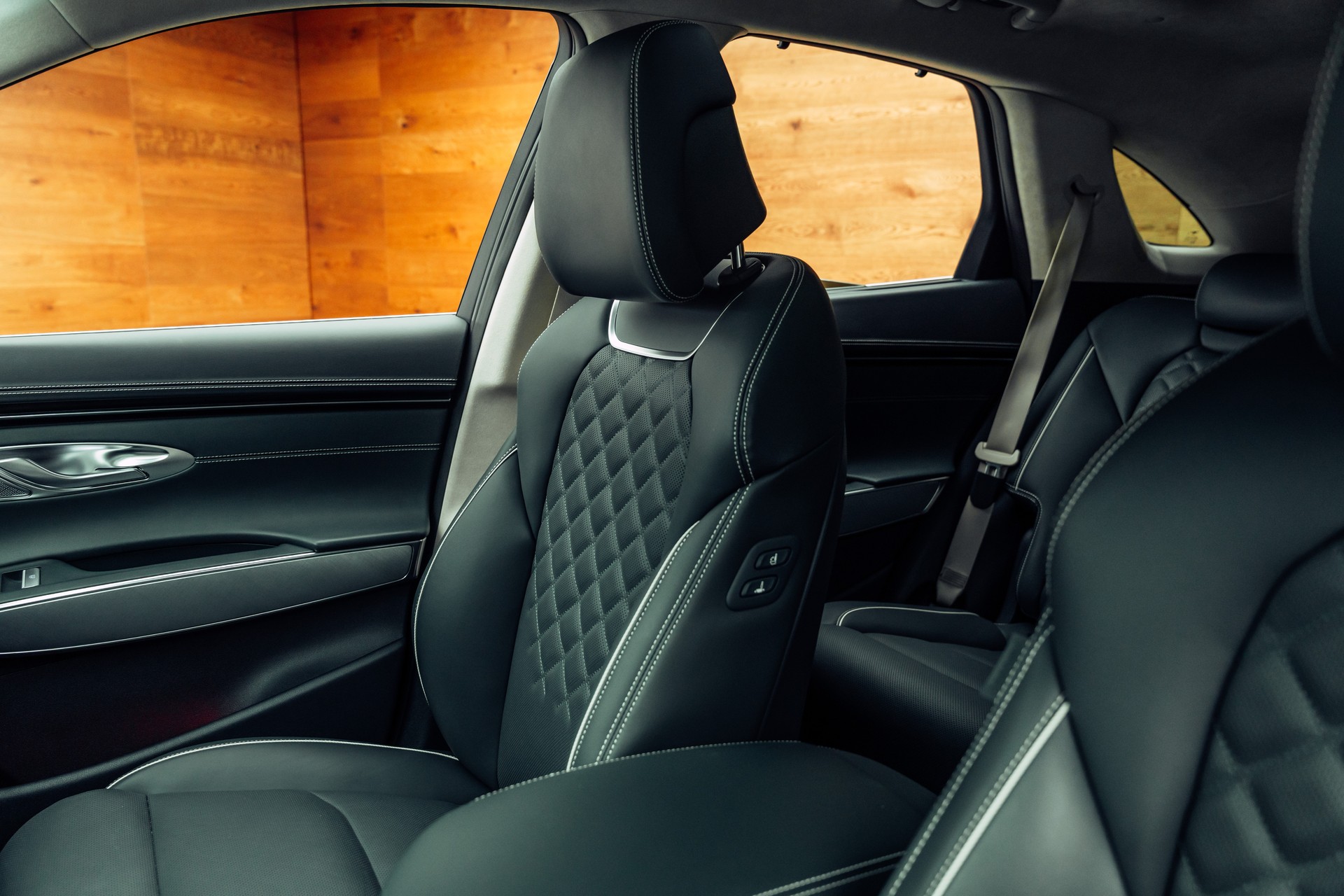GENESIS GV70 Electrified Sport kWh 77,4 AWD-image-6