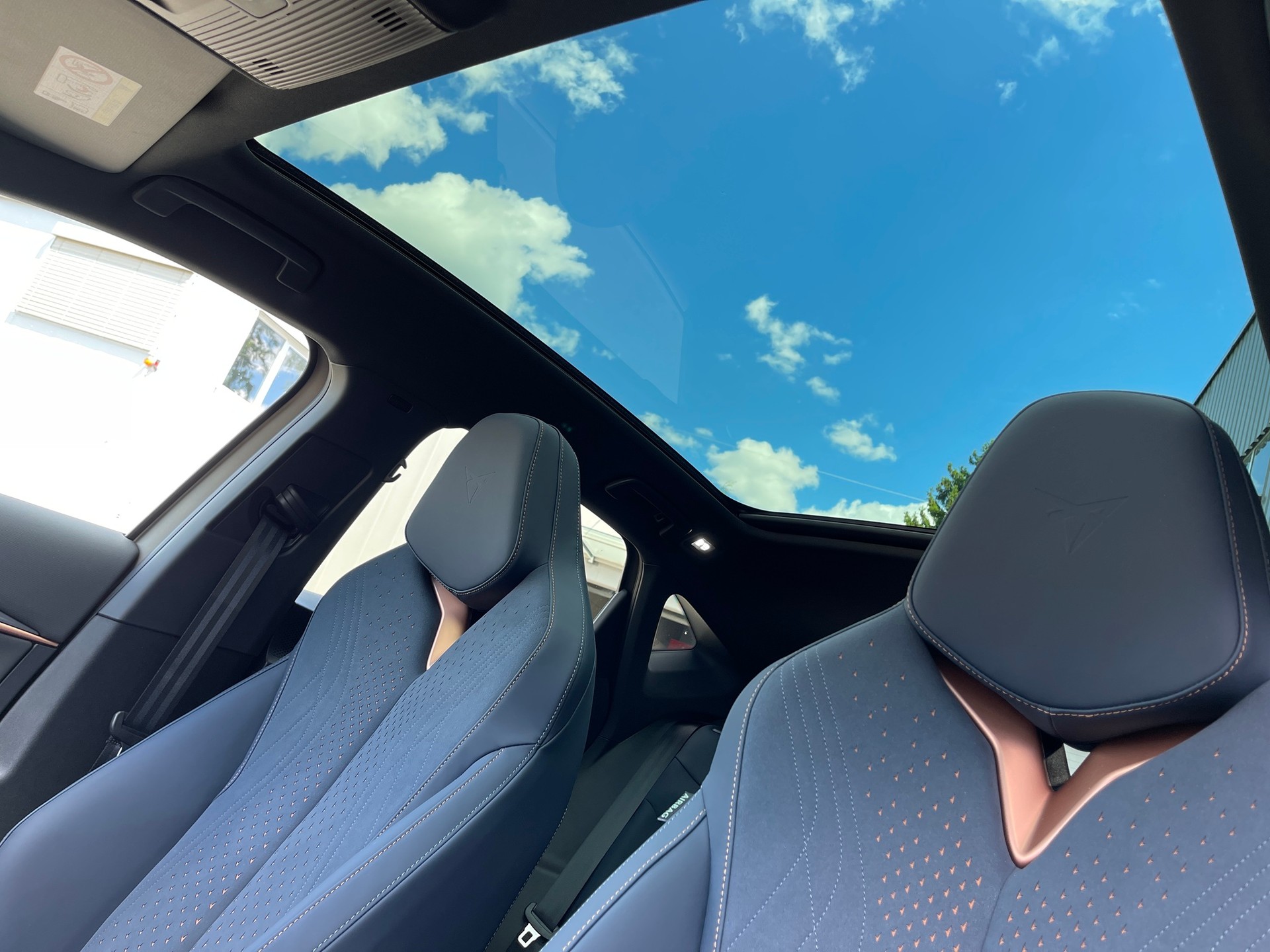 CUPRA Tavascan Type 9 77 kWh Adrenaline Prime Edition-image-8