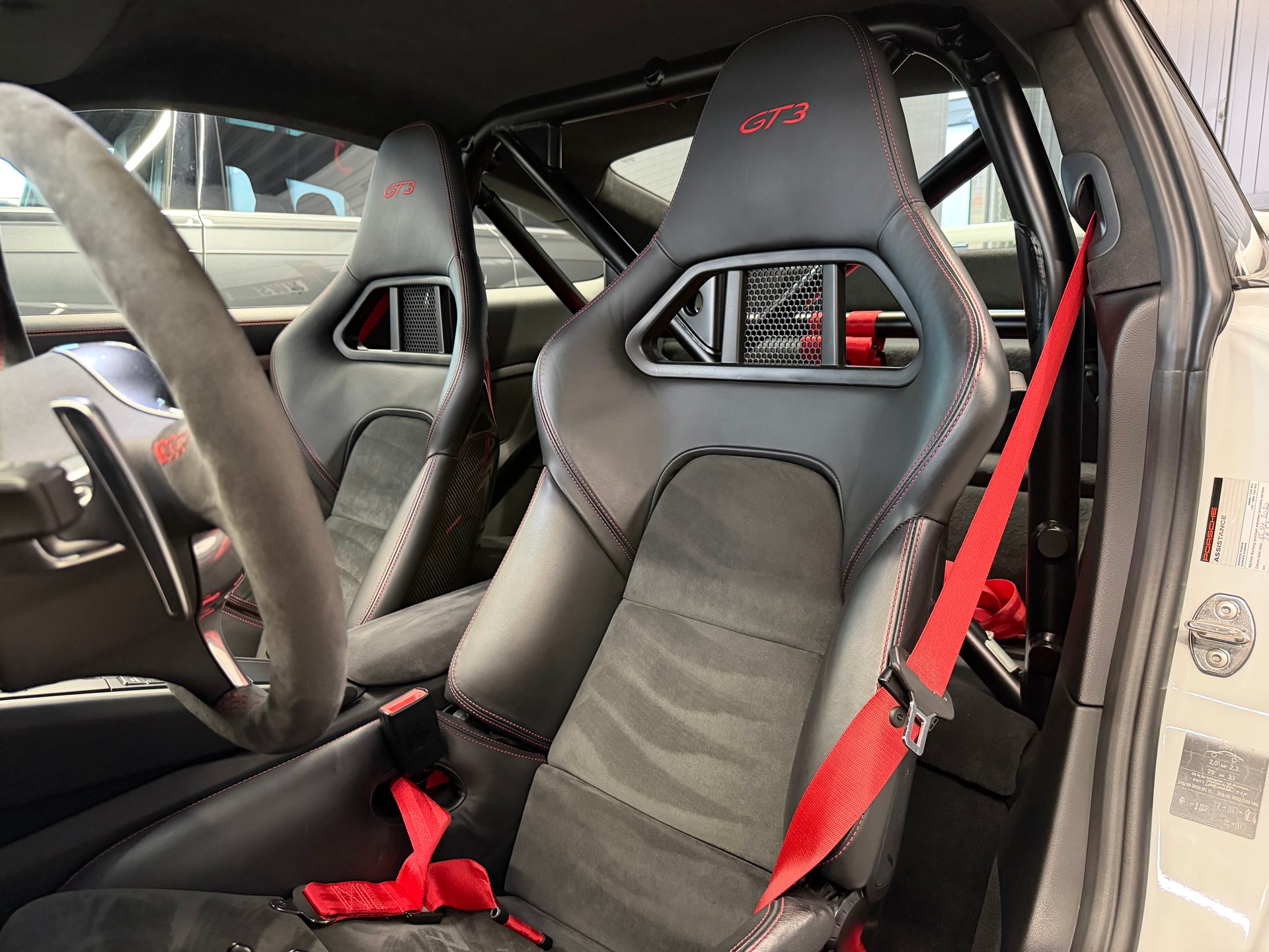 PORSCHE 911 GT3 PDK Clubsport **Porsche Approved Garantie**-image-10