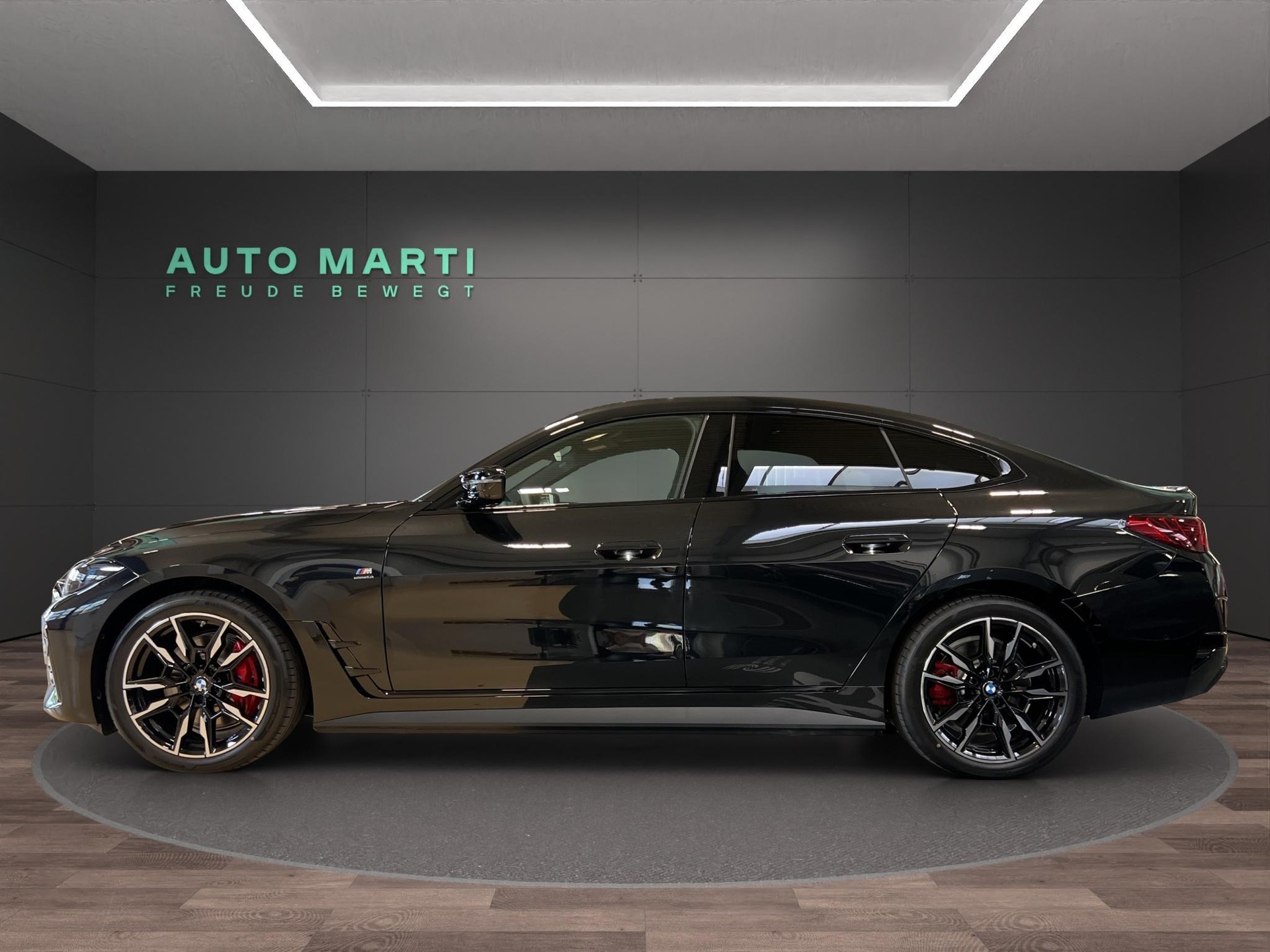BMW i4 M60-image-2