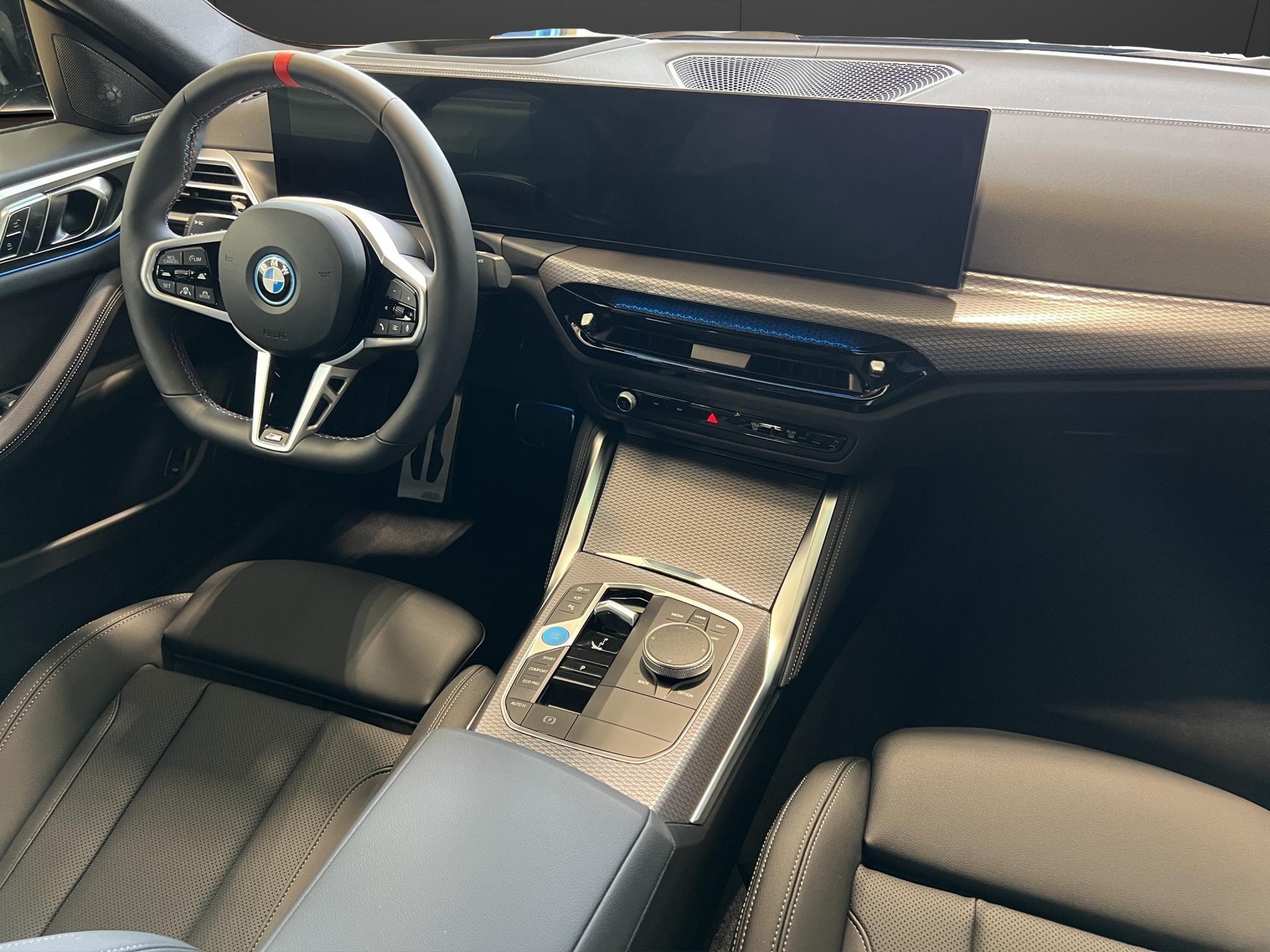 BMW i4 M60-image-19