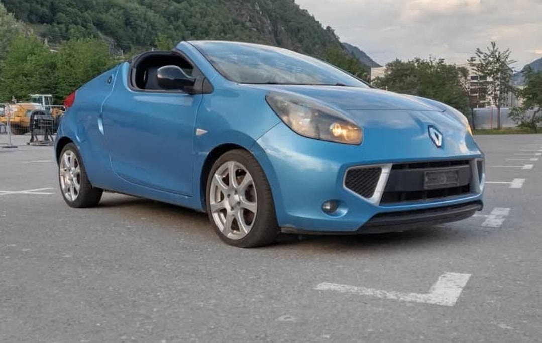 Car photo