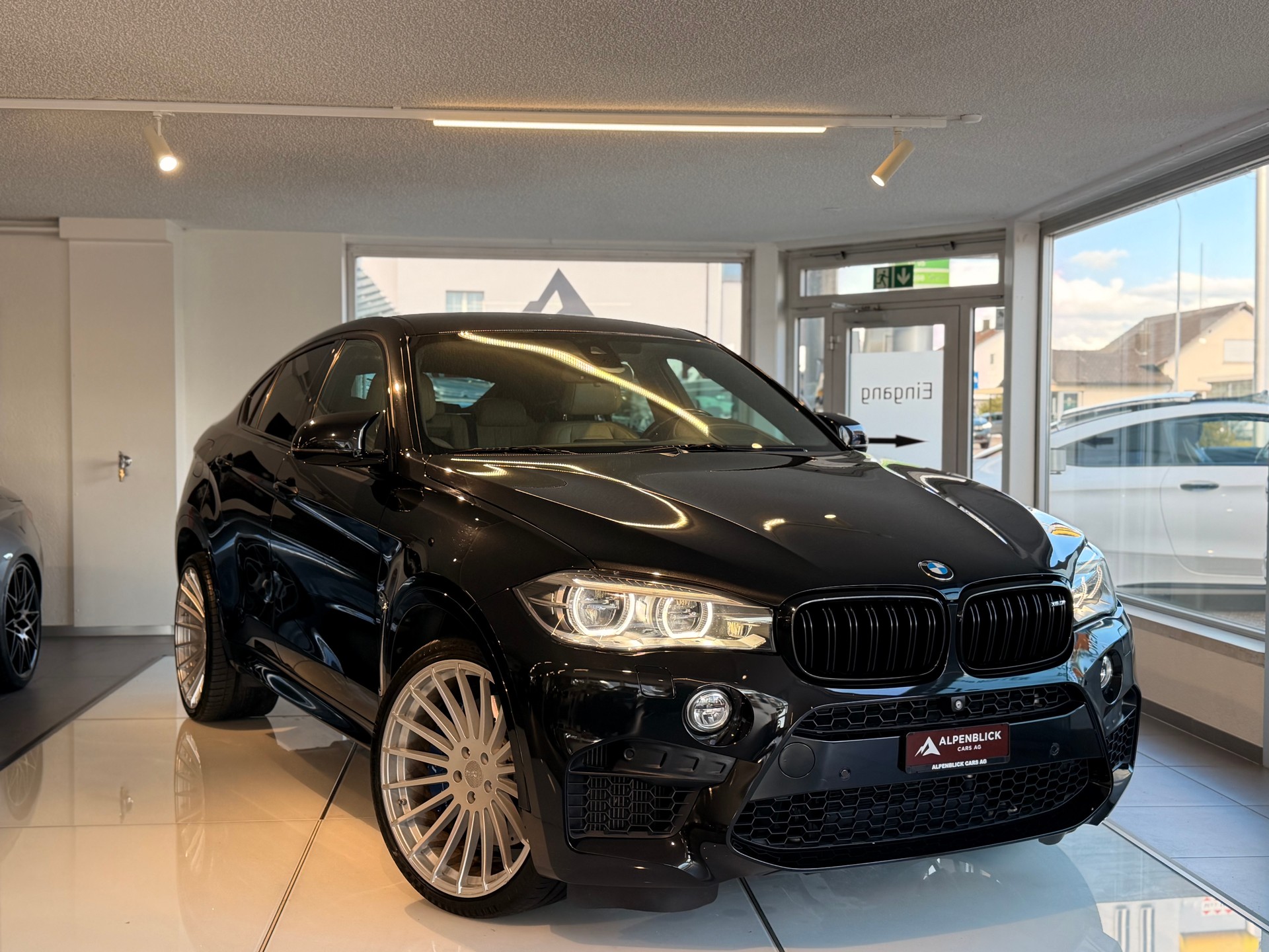 BMW X6M Steptronic-image-1