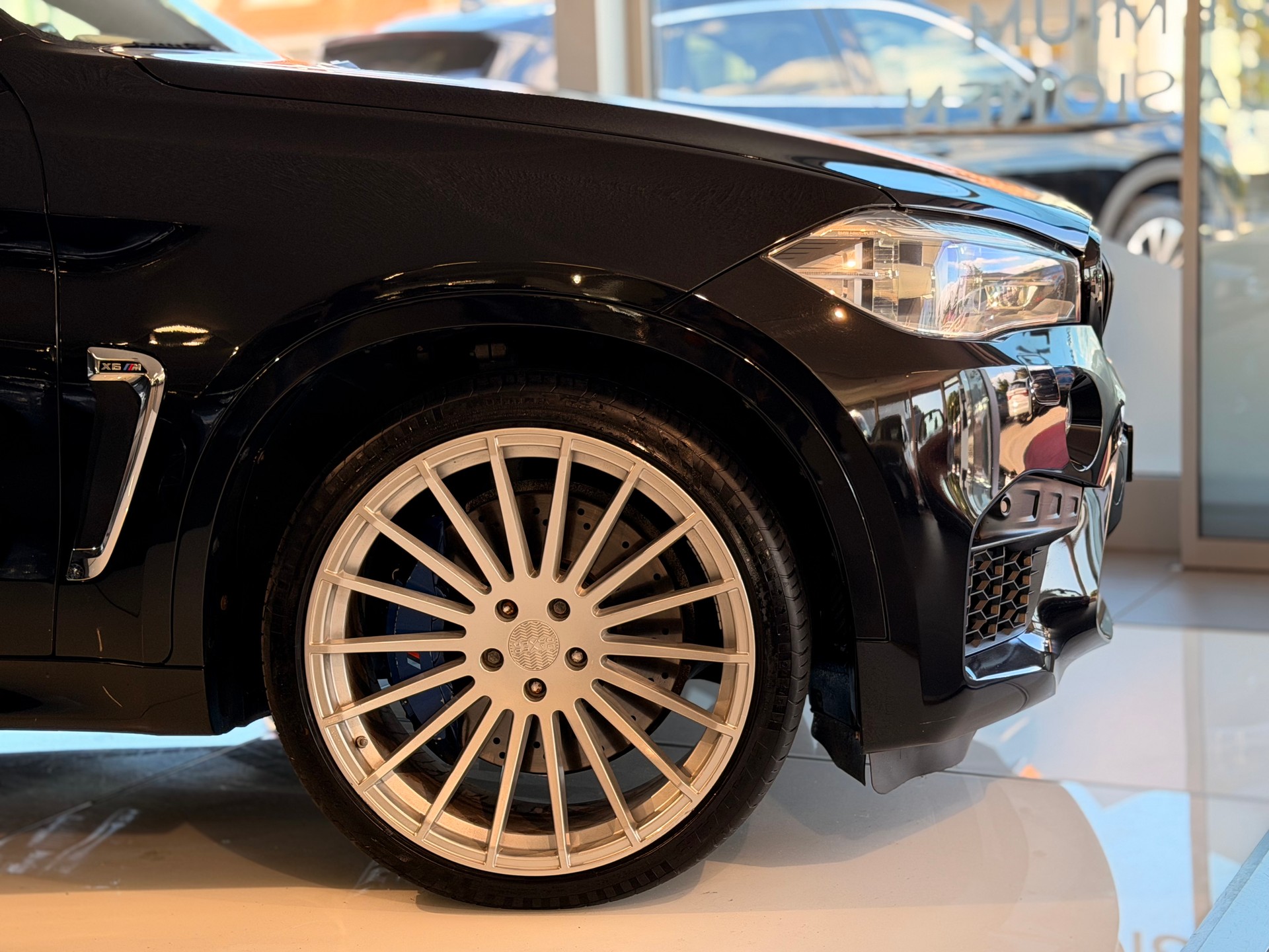 BMW X6M Steptronic-image-5