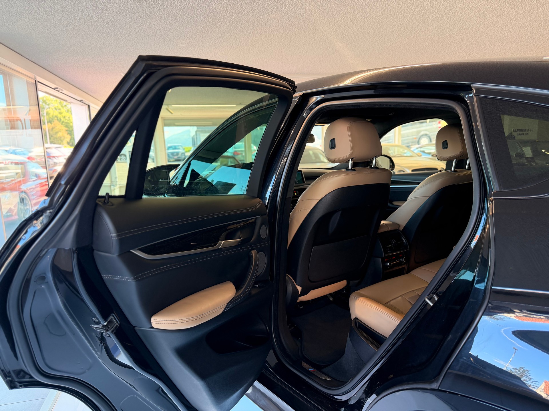 BMW X6M Steptronic-image-15
