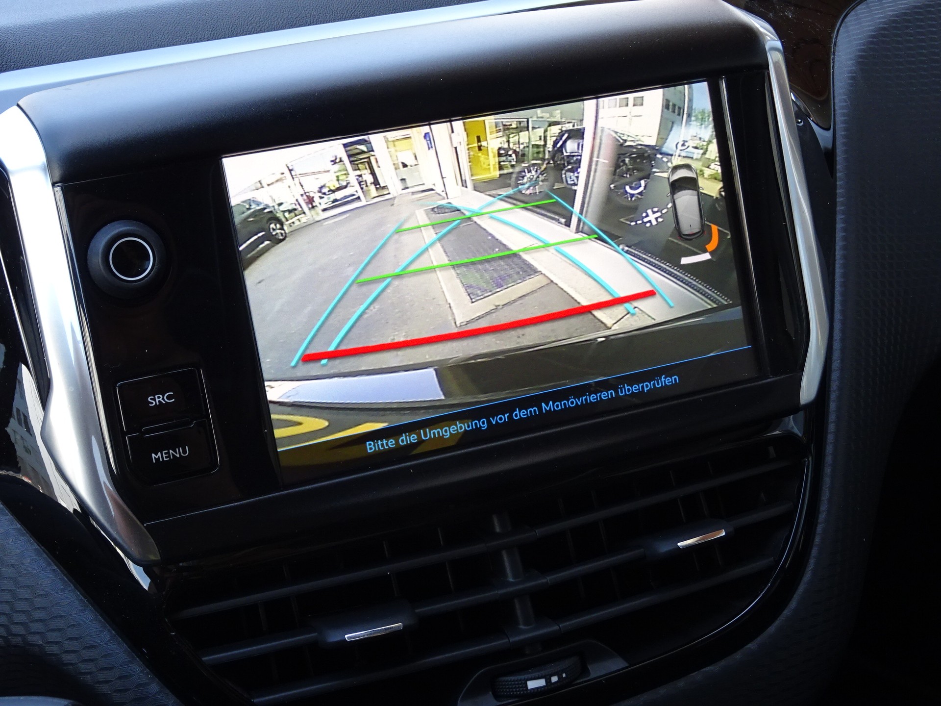 PEUGEOT 208 1.2 PureTech Roland Garros EAT6-image-8
