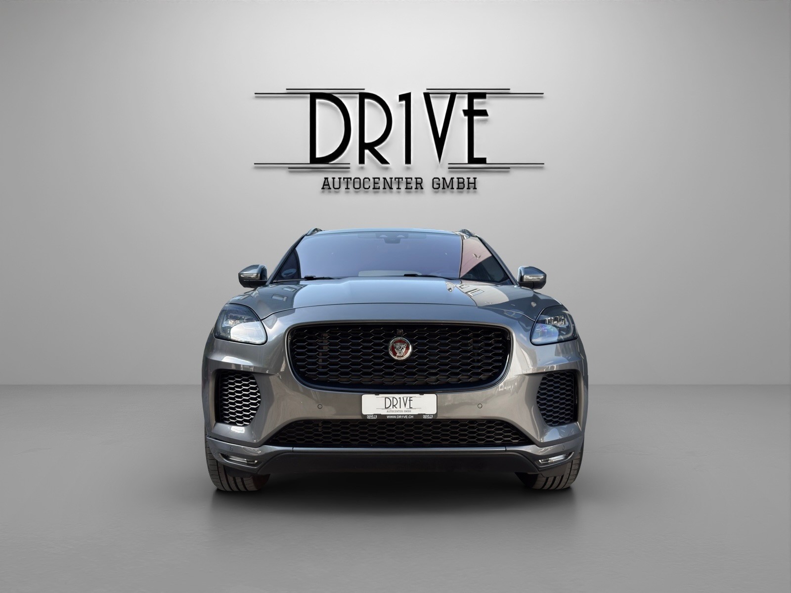 JAGUAR E-Pace 2.0d D180 AWD Automatik-showroom-element-1
