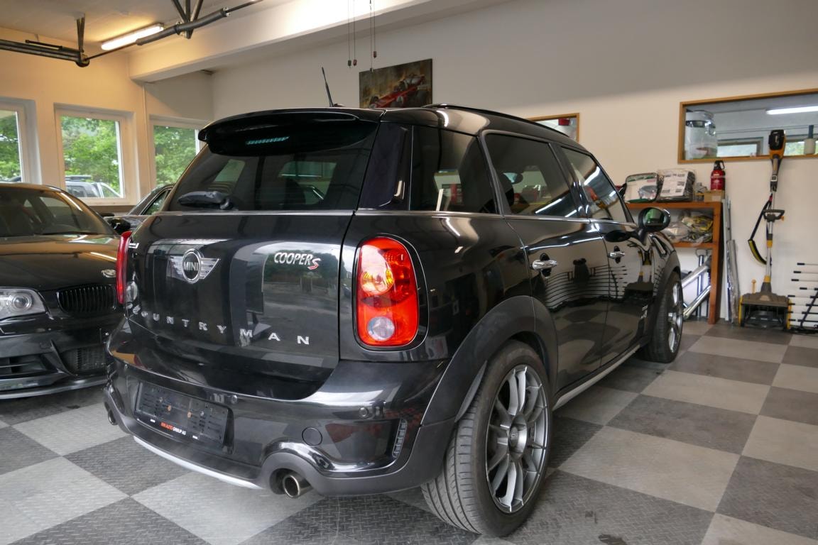 MINI Countryman Cooper S ALL4 Steptronic-image-3