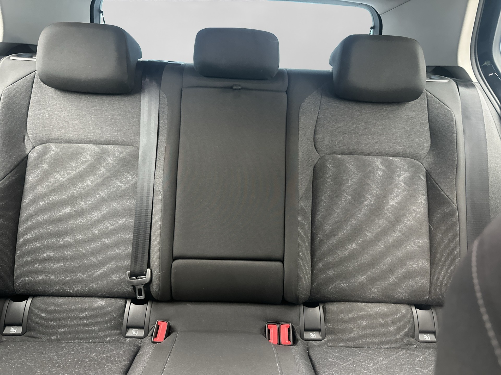 VW Golf 1.0 eTSI mHEV ACTLife DSG-image-12